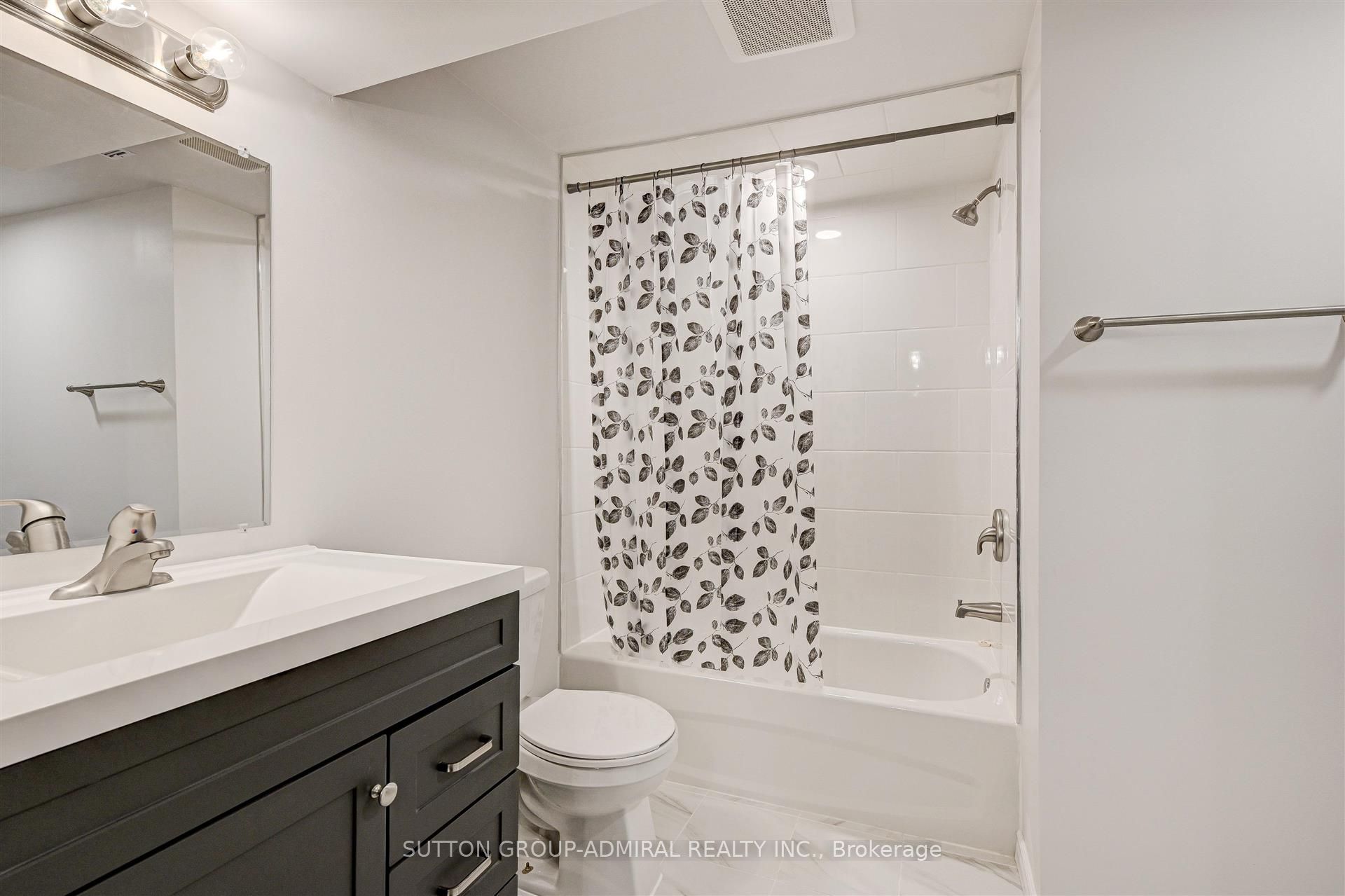 25 Strike Avenue Bsmnt Property Photo 10