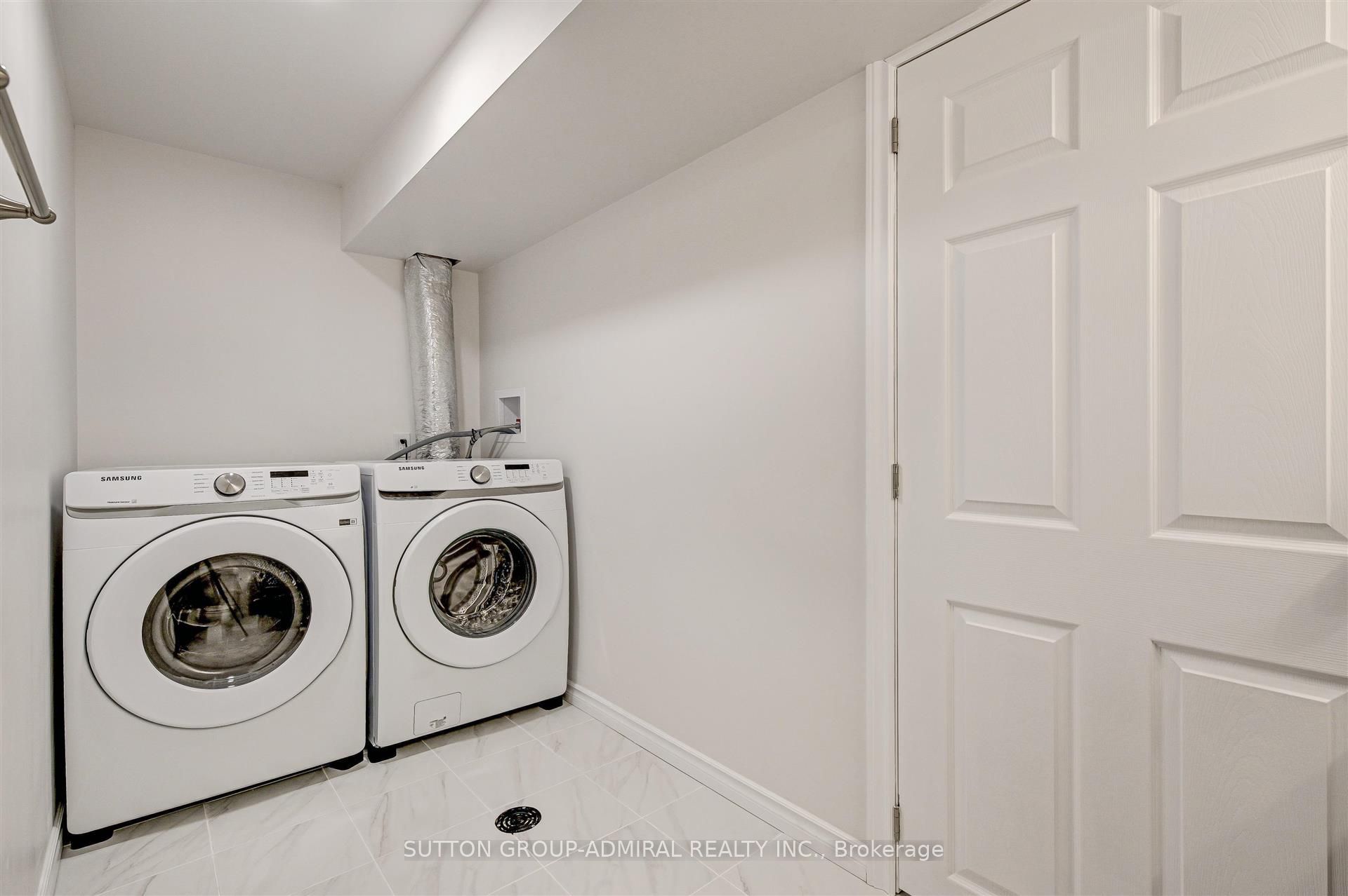 25 Strike Avenue Bsmnt Property Photo 11
