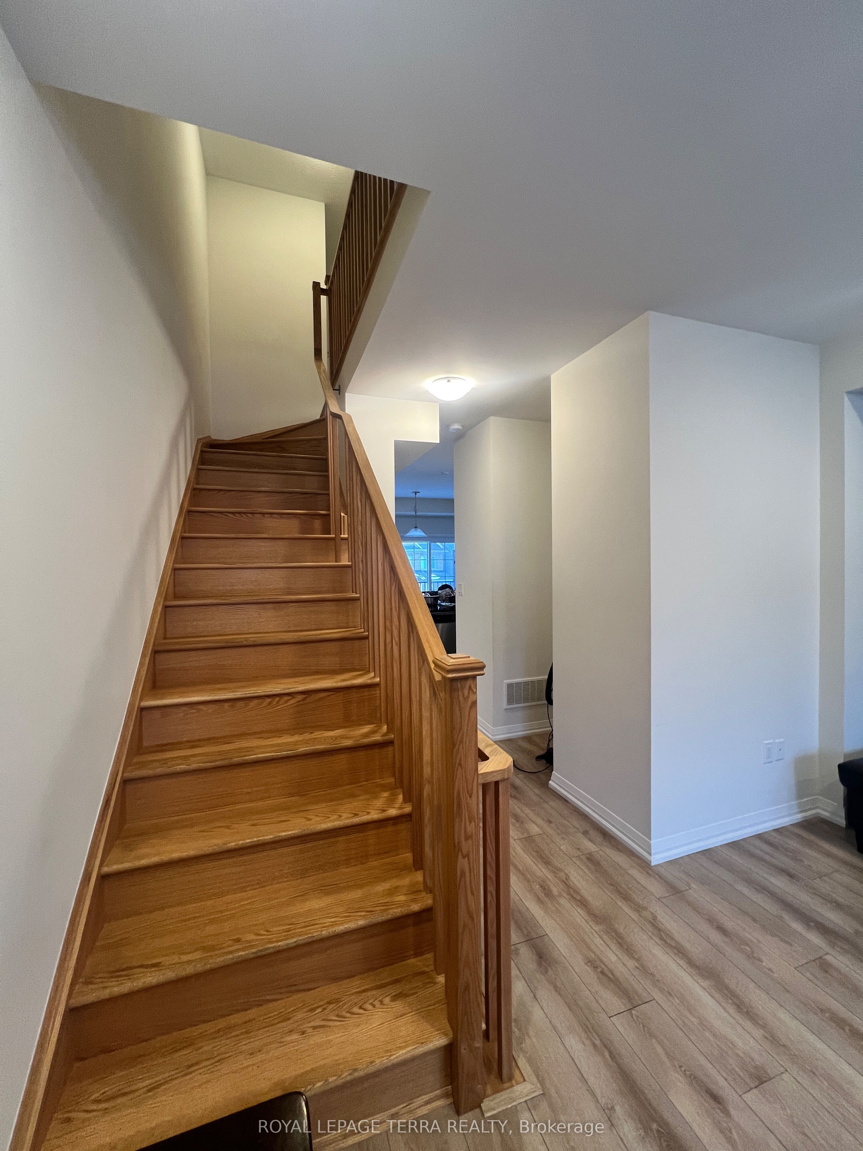 185 Royal Northern Path Property Photo 14