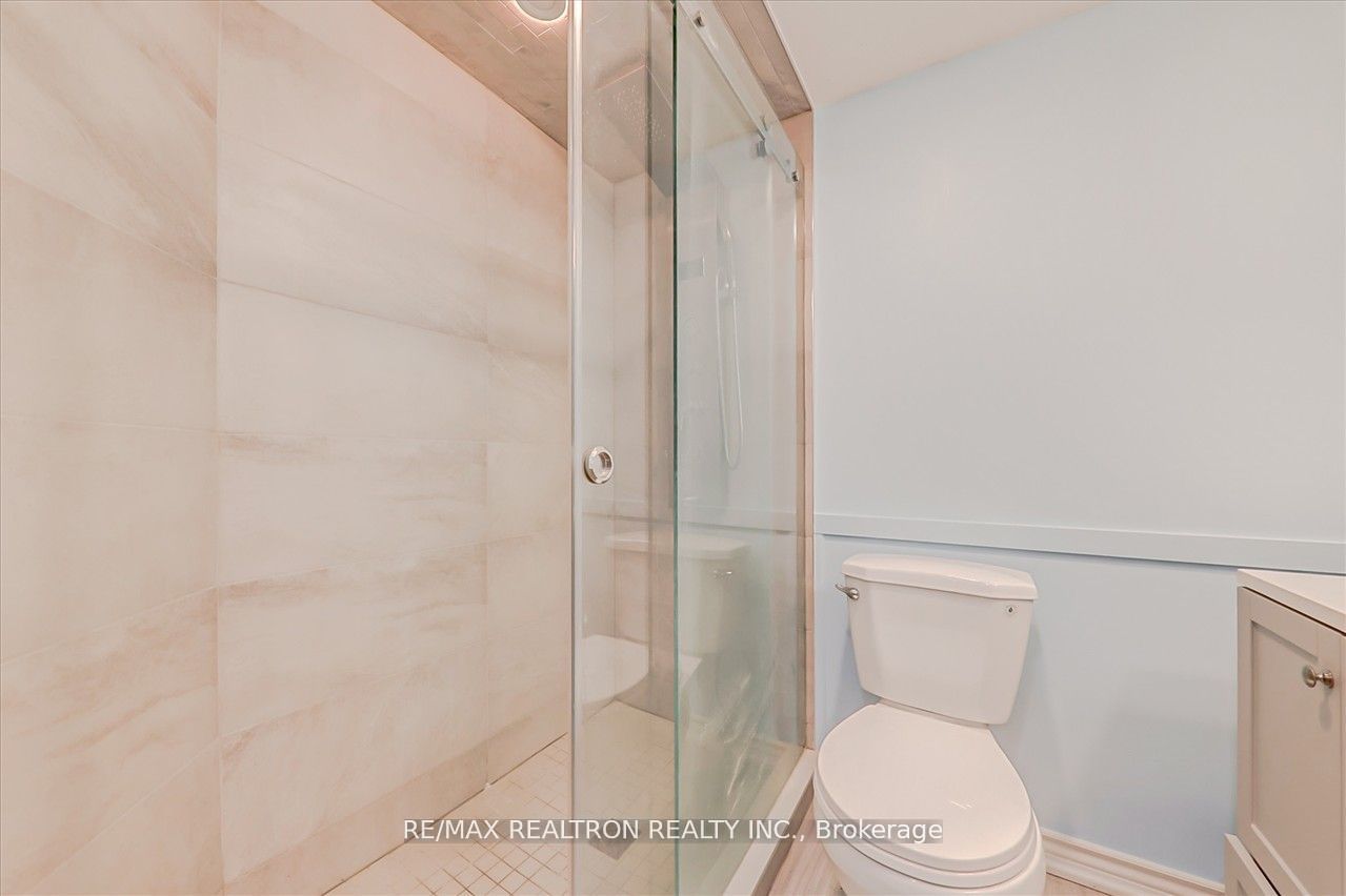 635 Beckworth Square Bsmt Property Photo 16