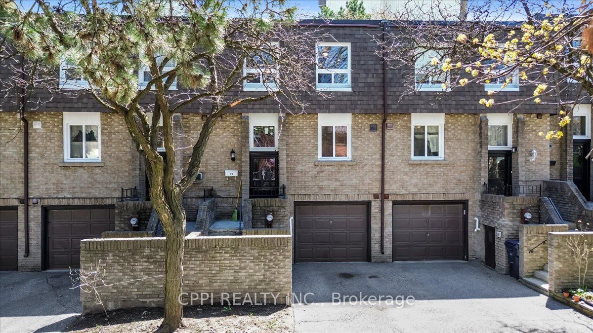 2 Davisbrook Boulevard 14 Property Photo 1