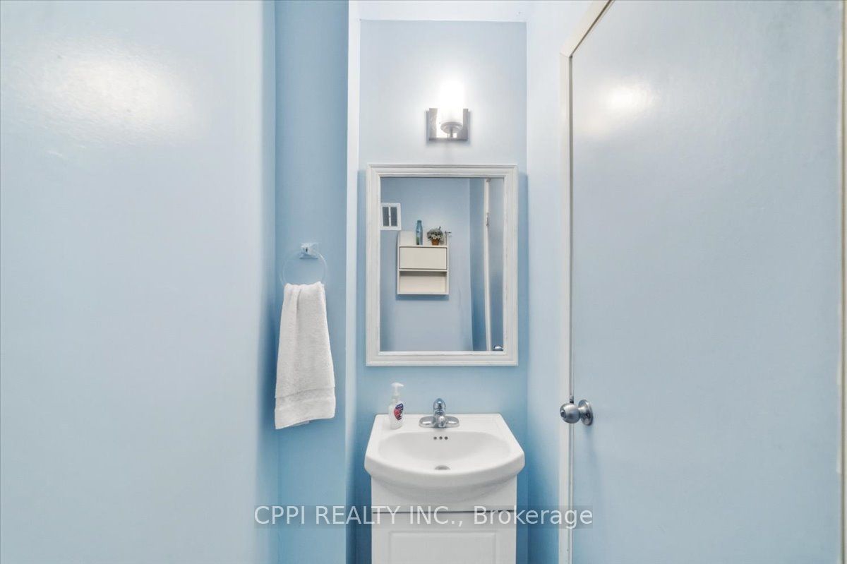 2 Davisbrook Boulevard 14 Property Photo 25