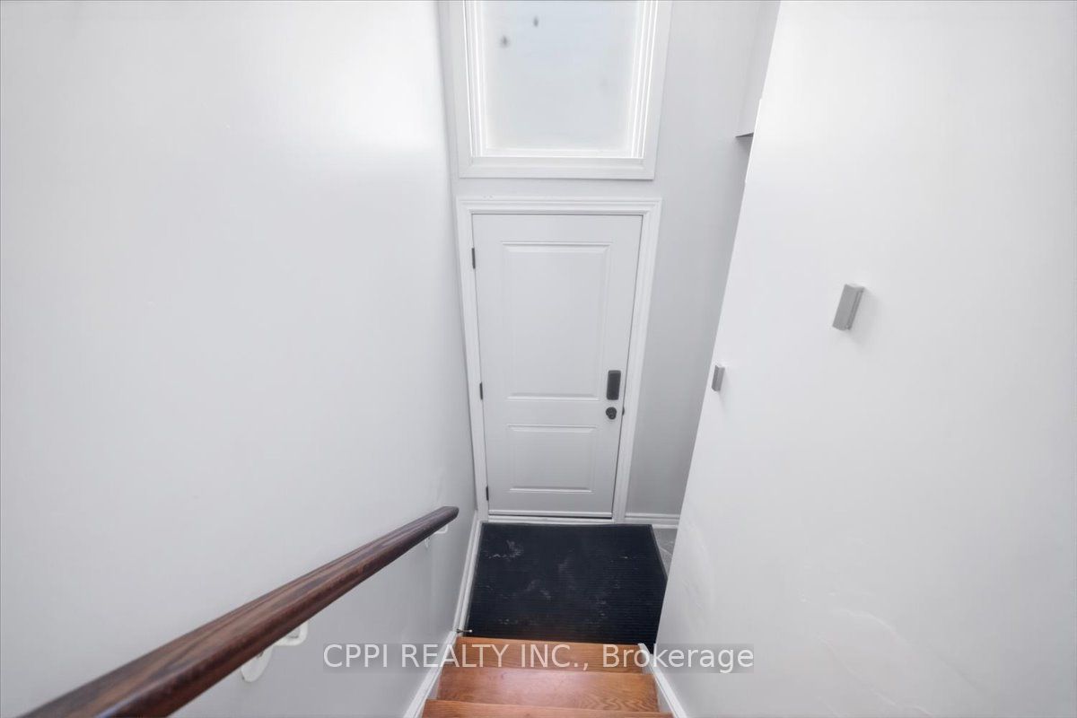 2 Davisbrook Boulevard 14 Property Photo 32