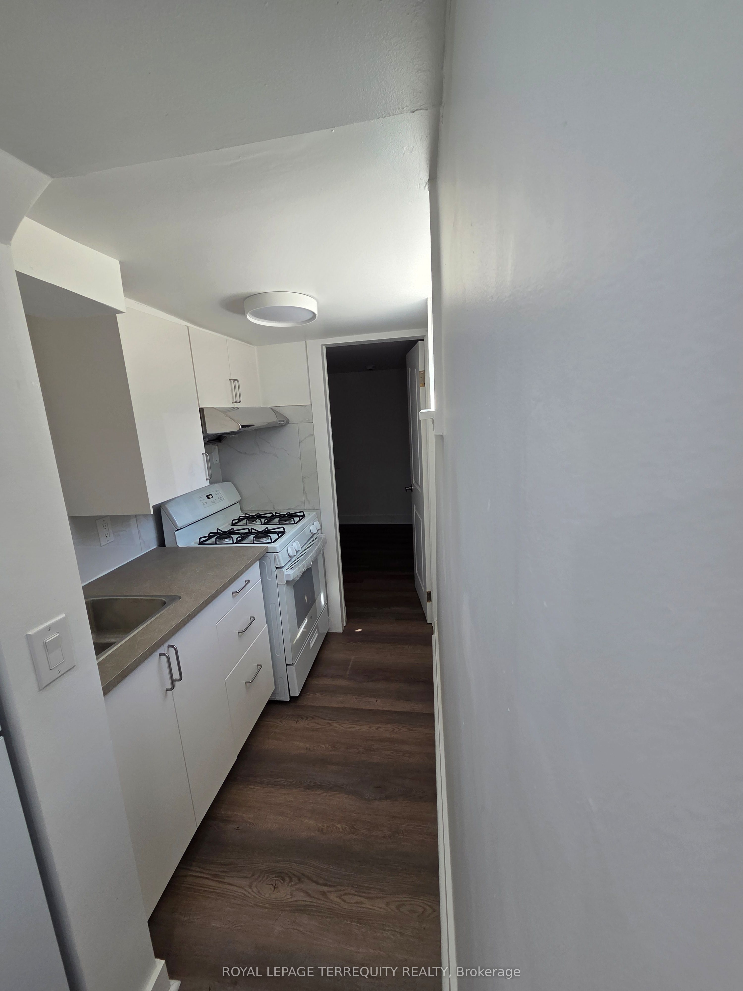 214 Clonmore Drive Property Photo 7
