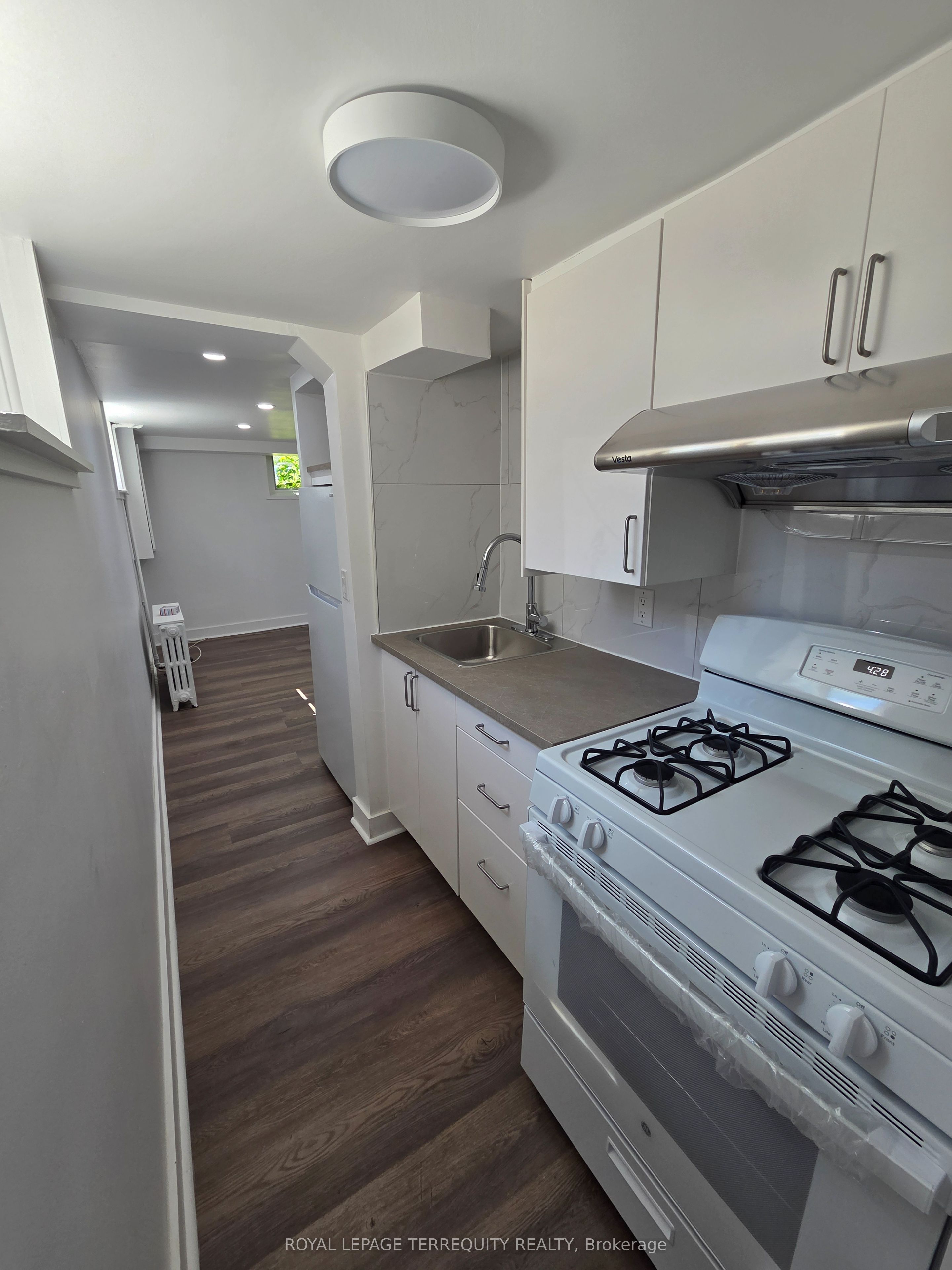 214 Clonmore Drive Property Photo 12