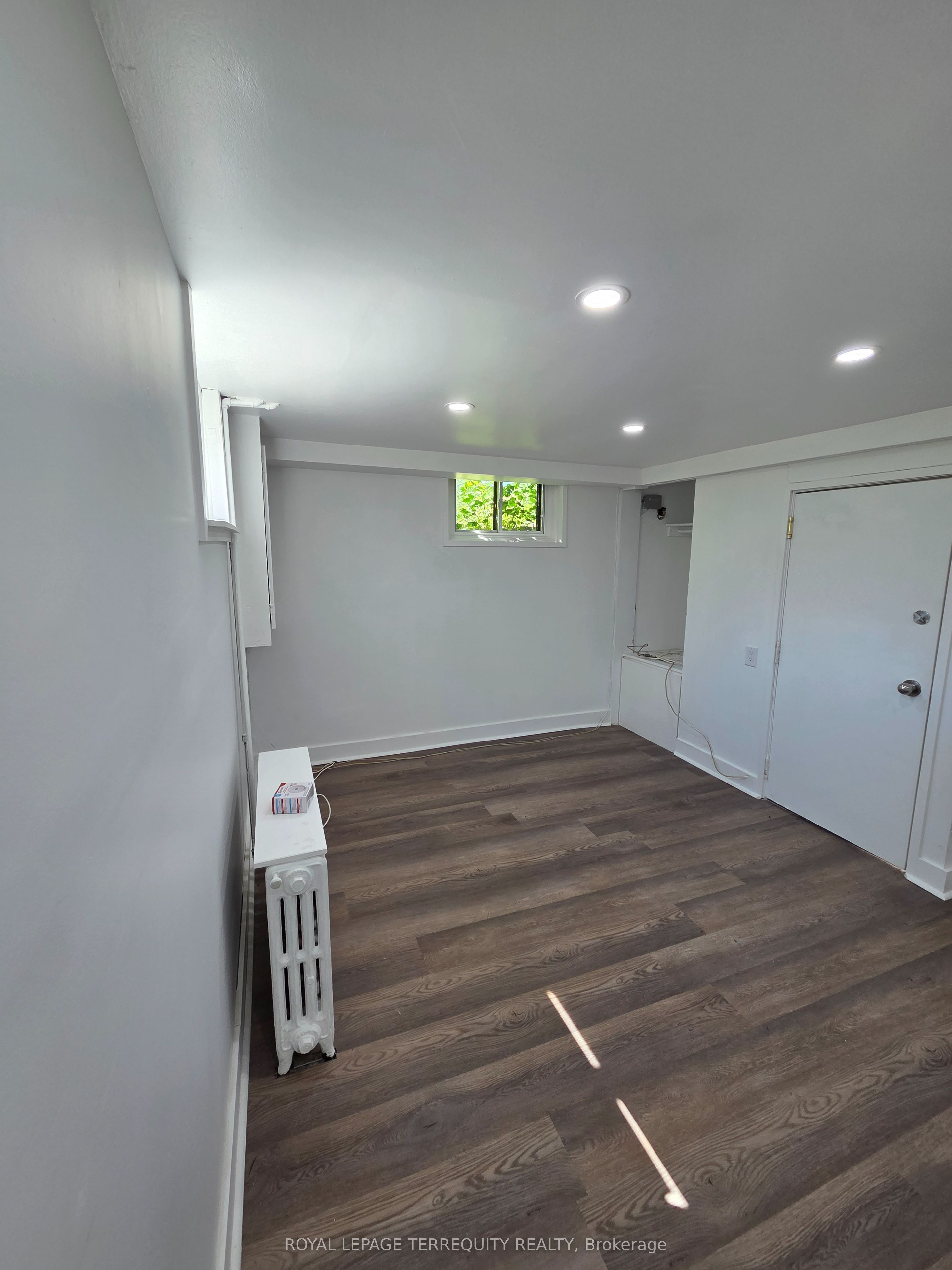 214 Clonmore Drive Property Photo 15