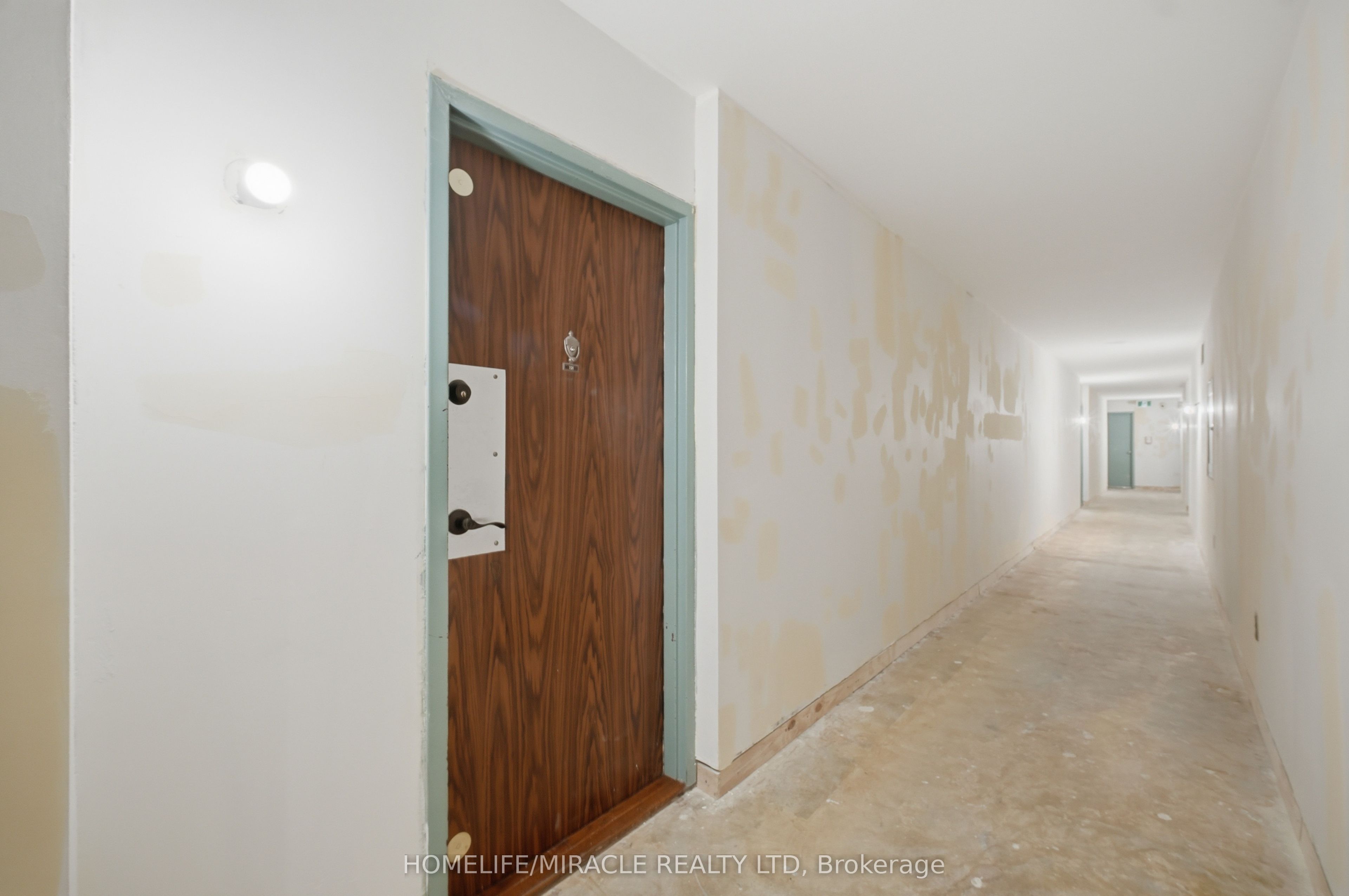 301 Prudential Drive 701 Property Photo 3