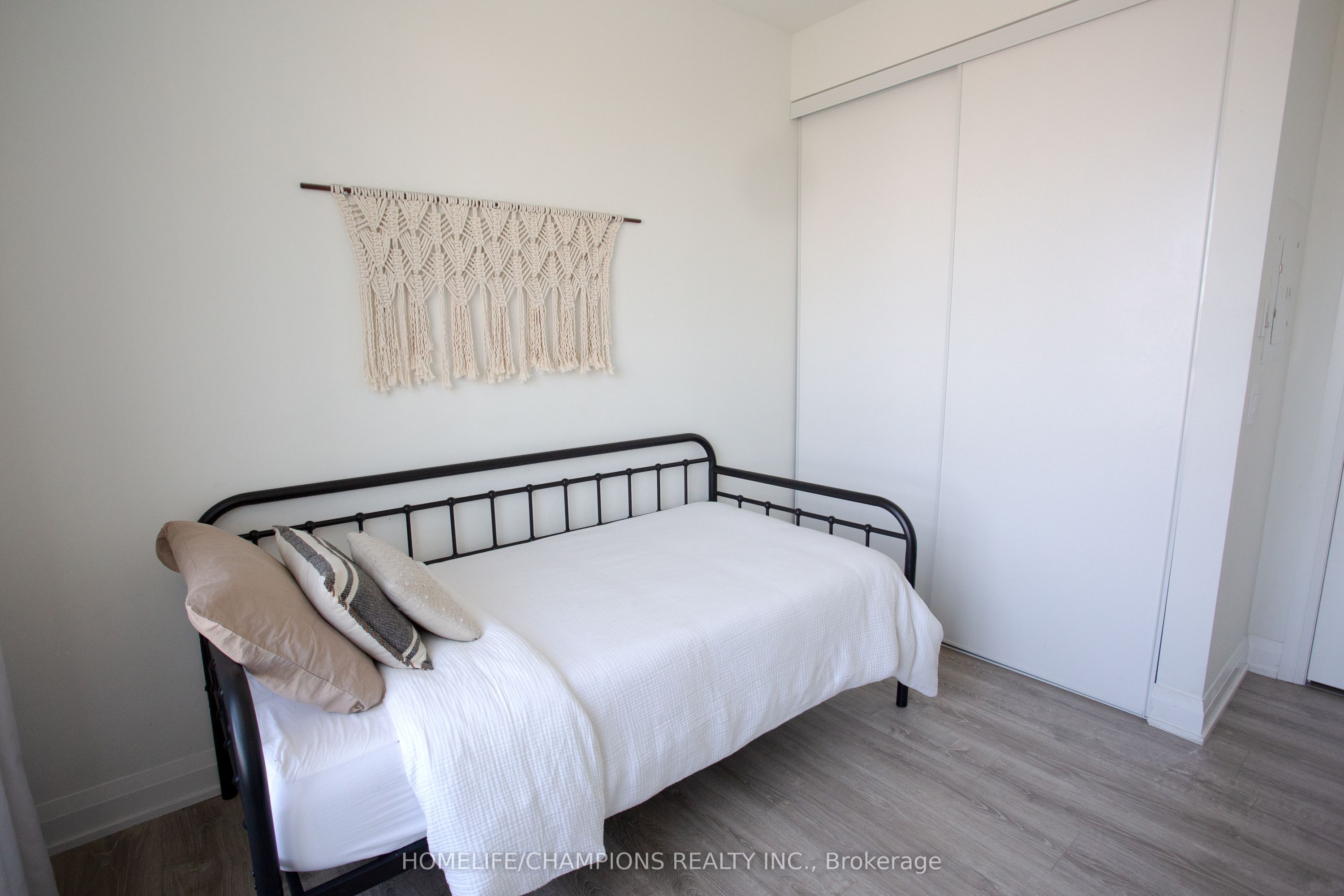 3655 Kingston Road 610 Property Photo 27
