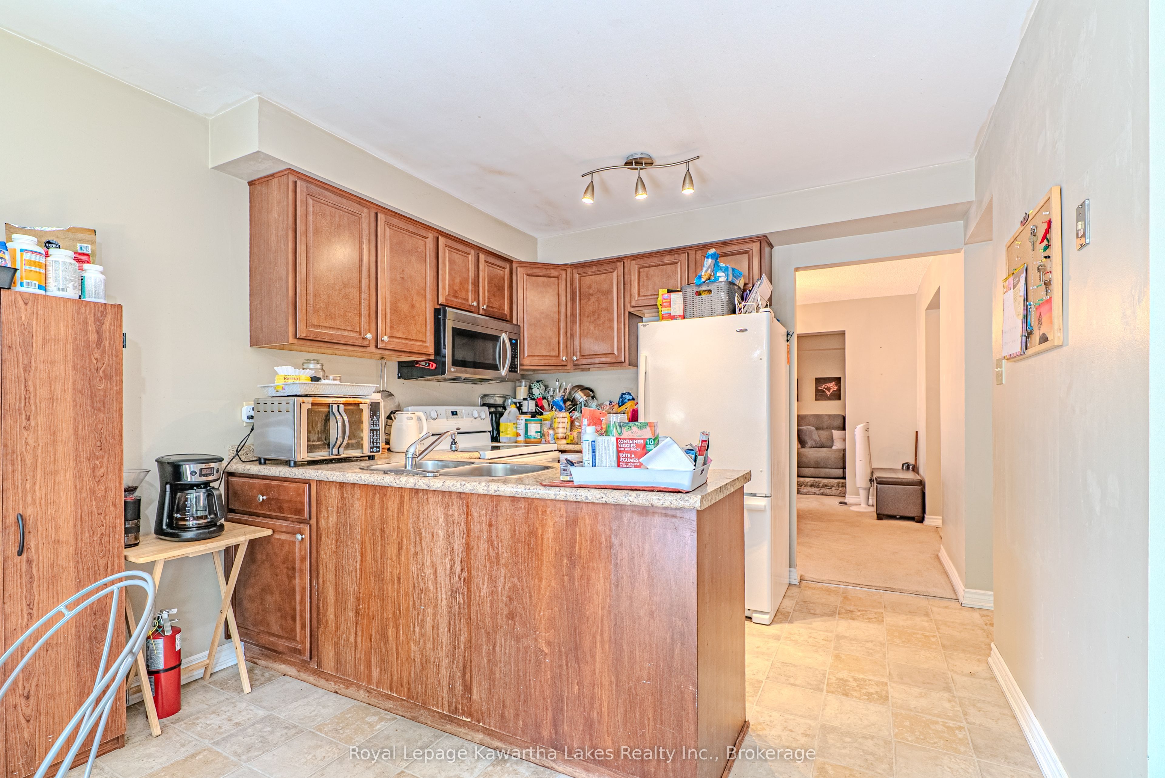 38 Lipton Crescent Property Photo 15