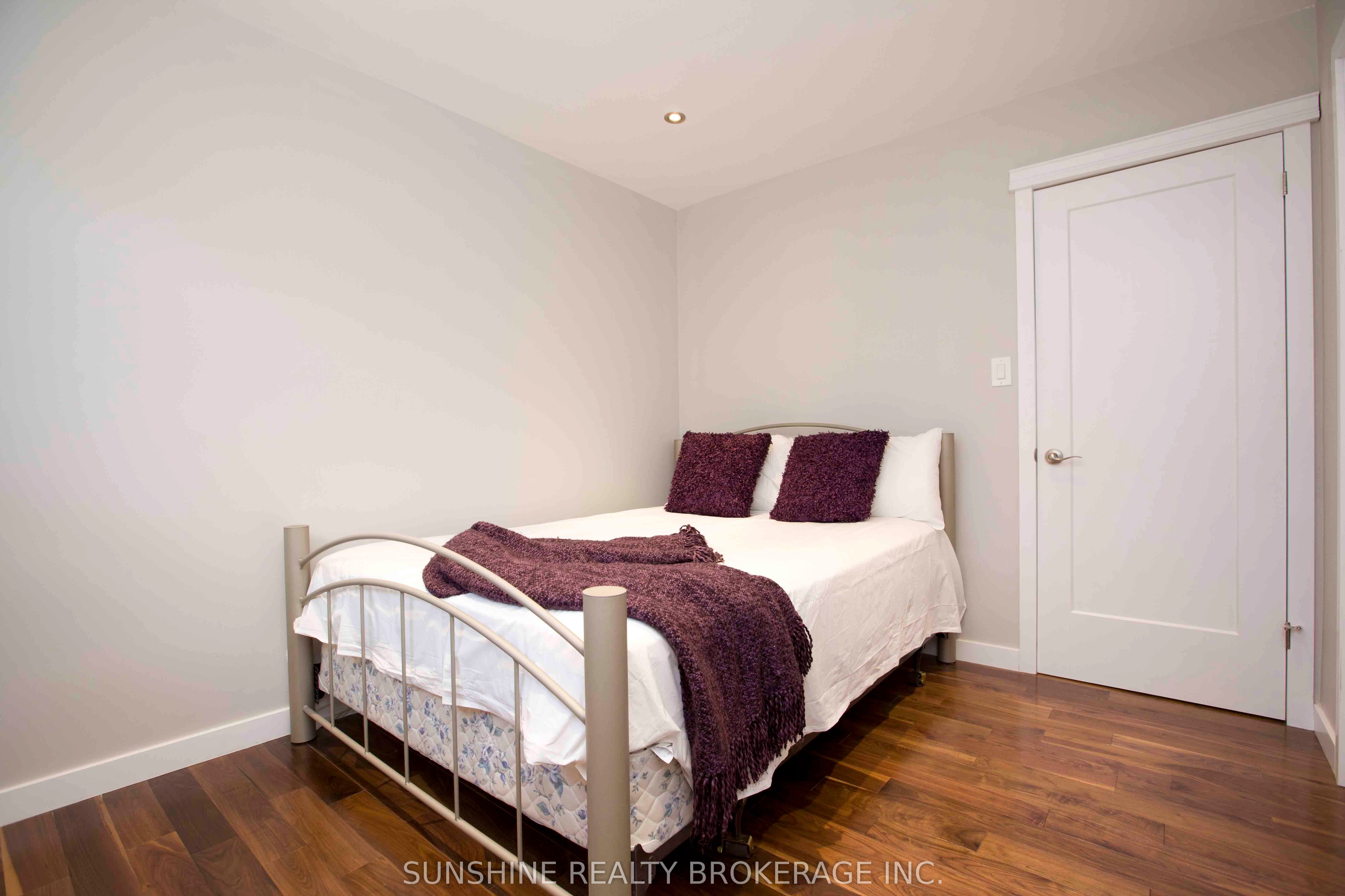 121 Sammon Avenue Property Photo 21