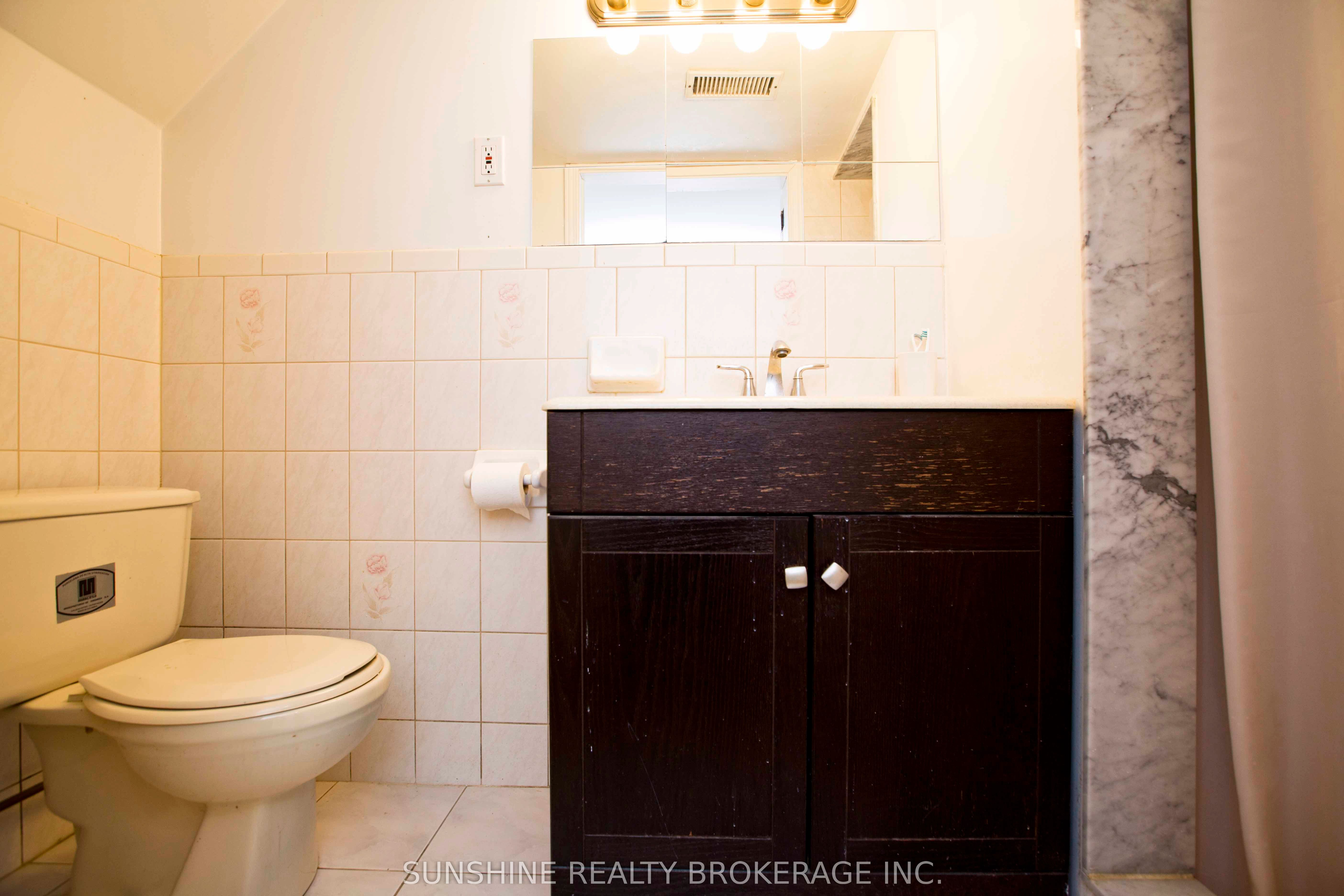 121 Sammon Avenue Property Photo 28