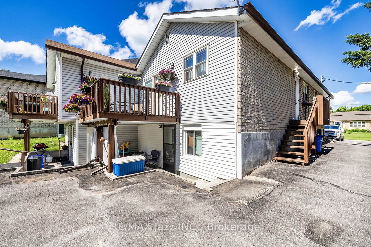 27 Waverley Road Property Photo 6