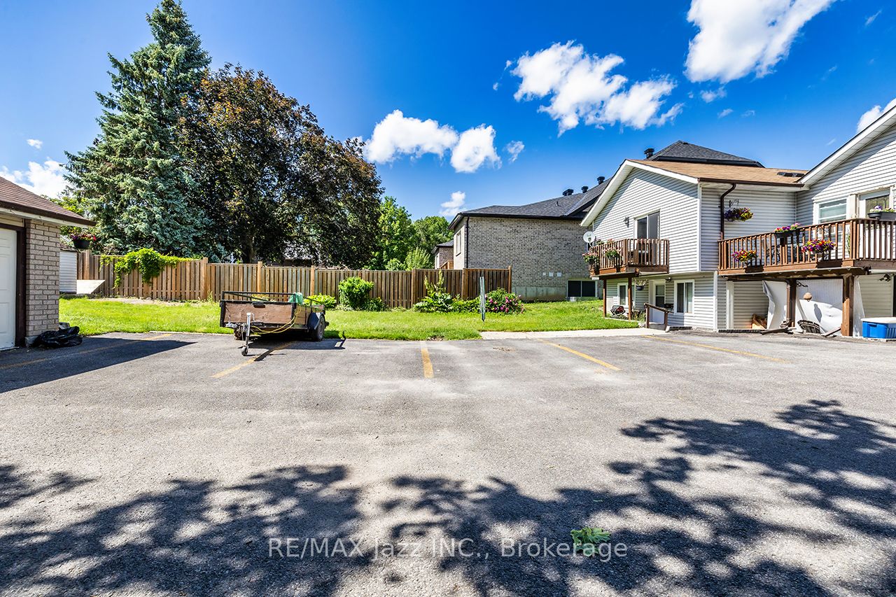 27 Waverley Road Property Photo 9