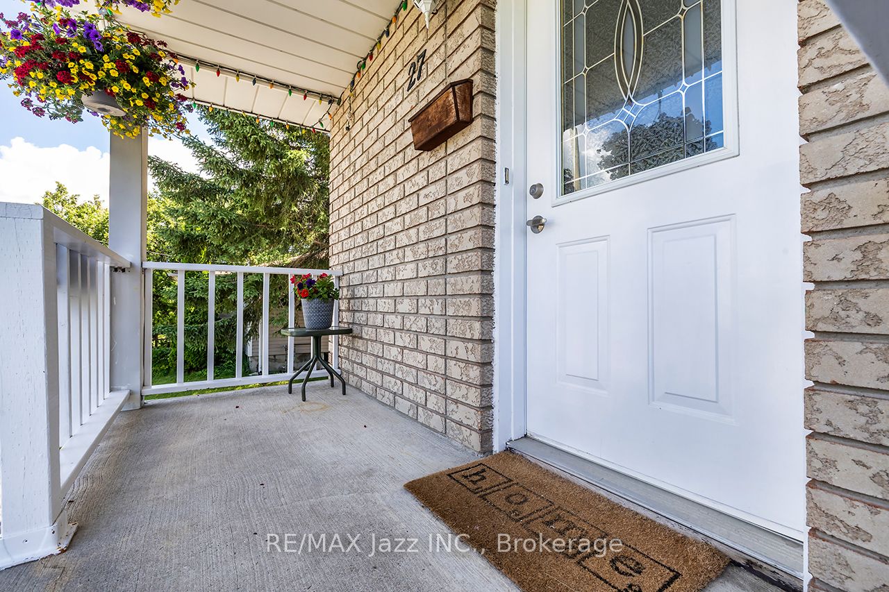27 Waverley Road Property Photo 13
