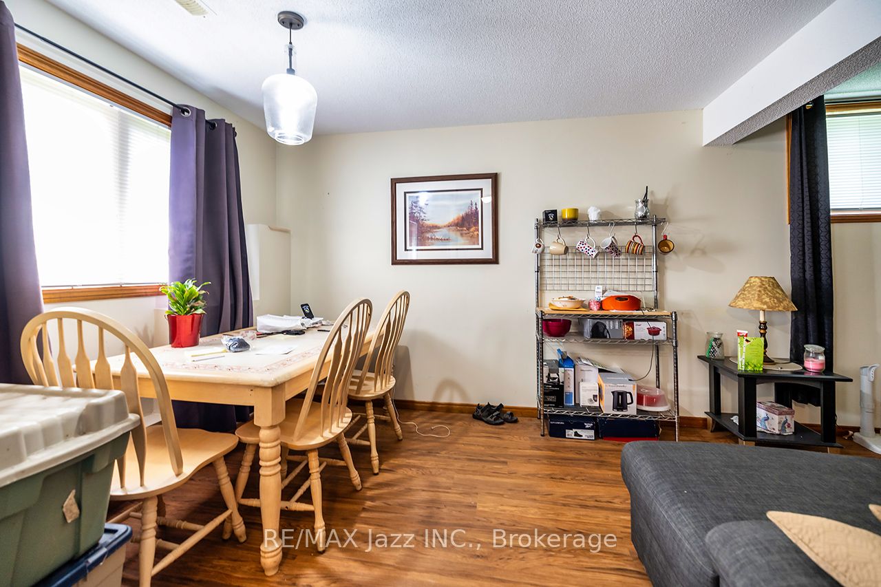 27 Waverley Road Property Photo 25