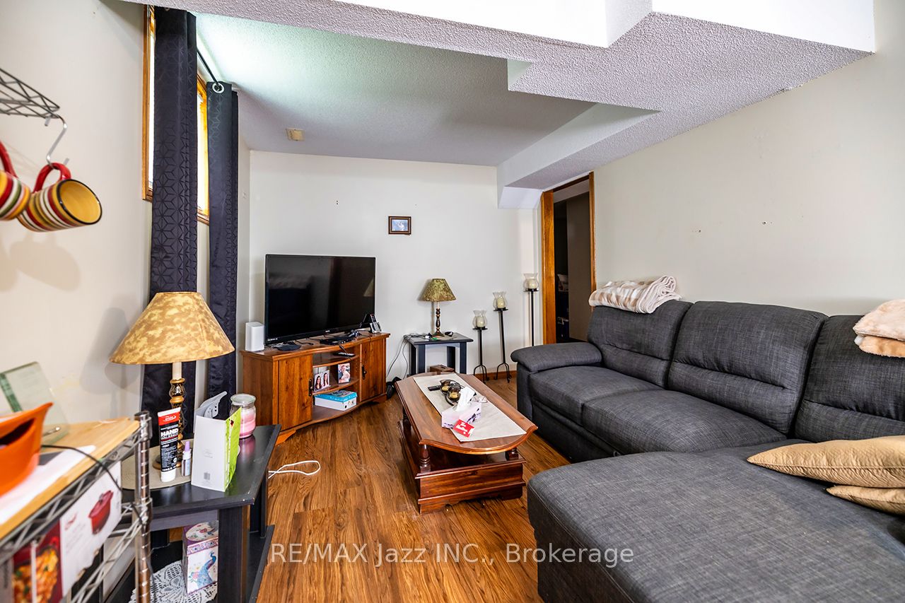 27 Waverley Road Property Photo 29