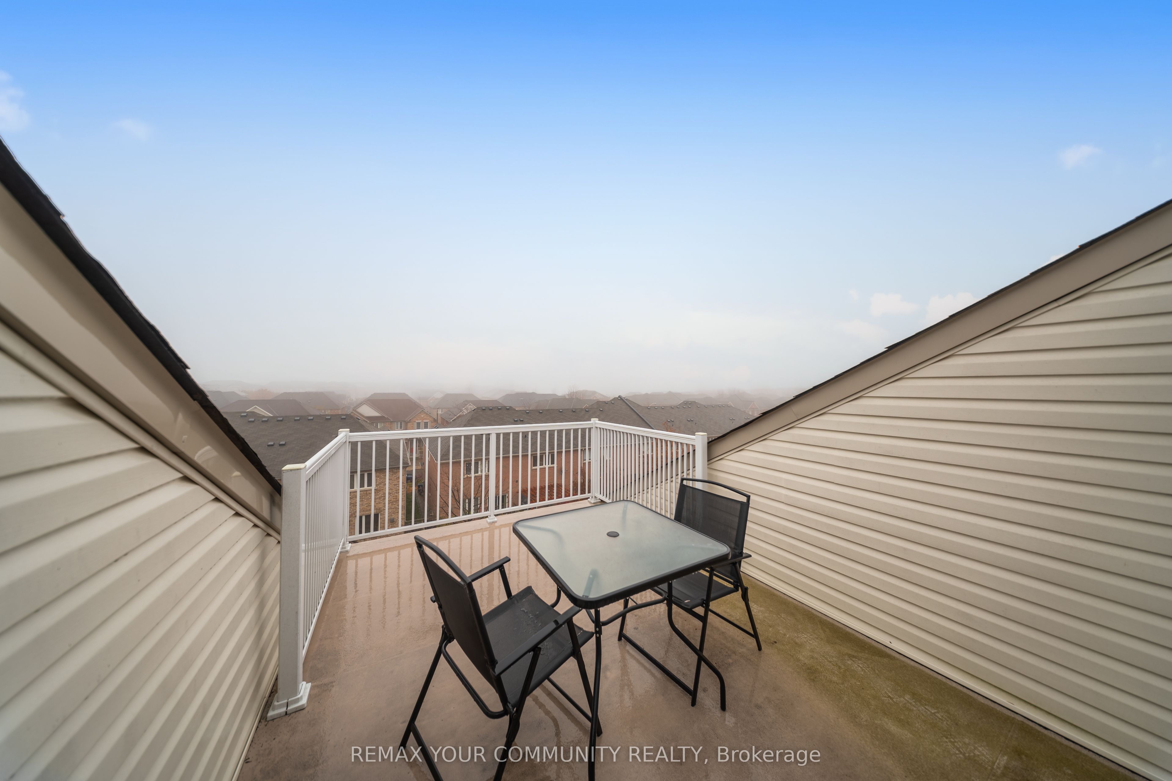 651f Warden Avenue 48 Property Photo 45