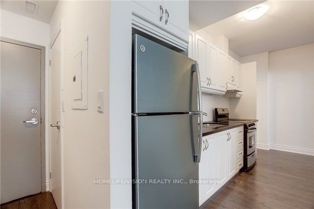 683 Danforth Avenue 201 Property Photo 7