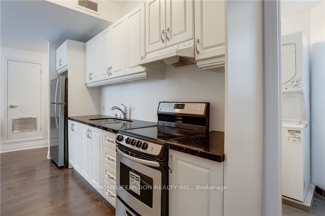 683 Danforth Avenue 201 Property Photo 9