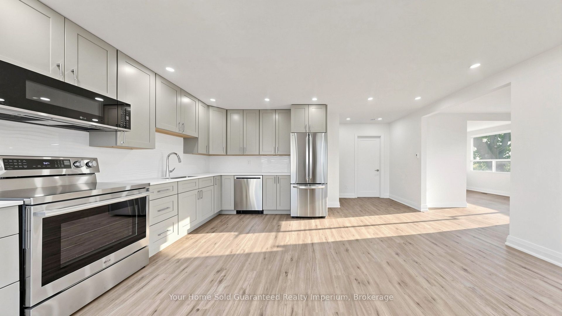 2060 Highway 7 Highway Property Photo 10