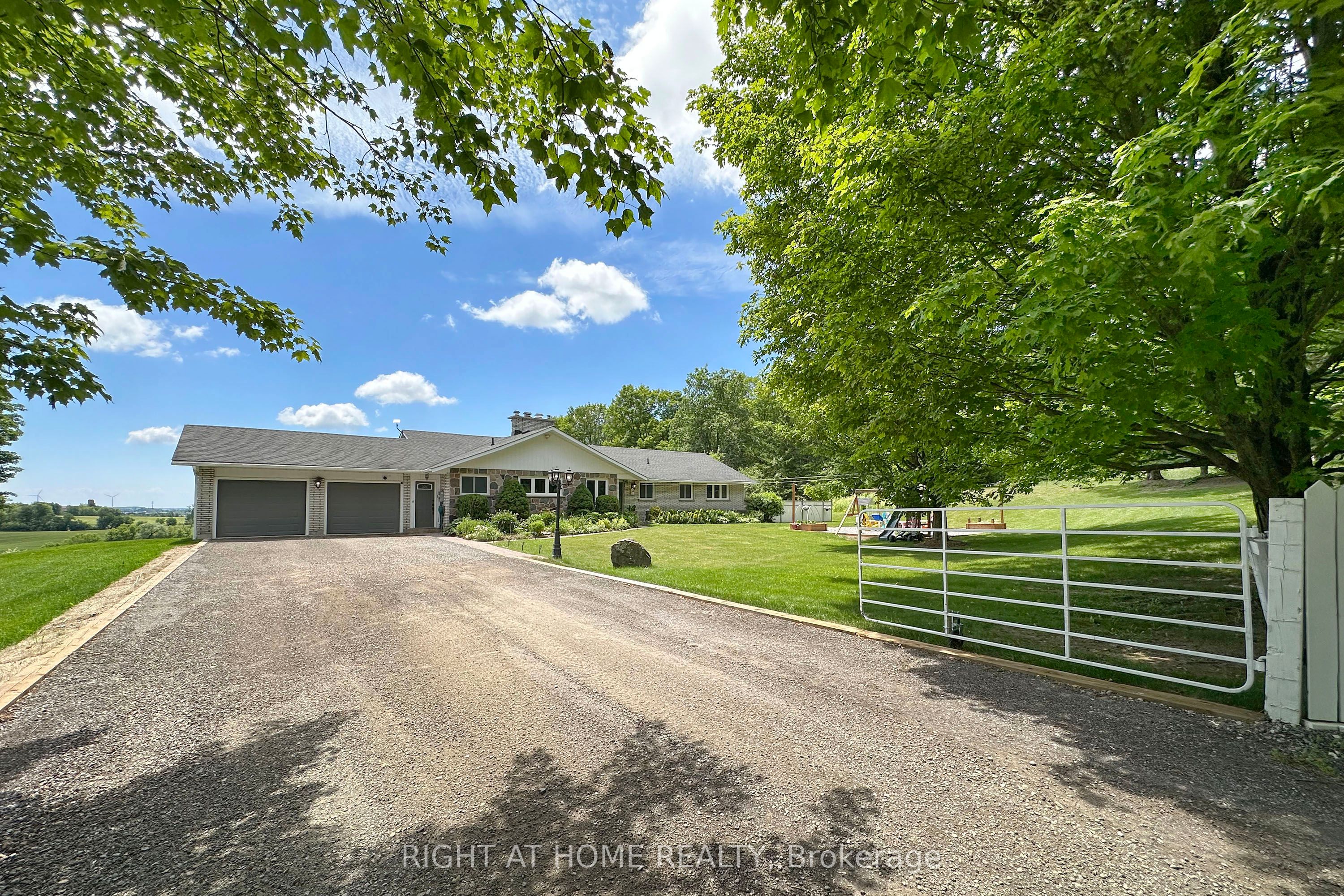 3710 Skelding Road Property Photo 1