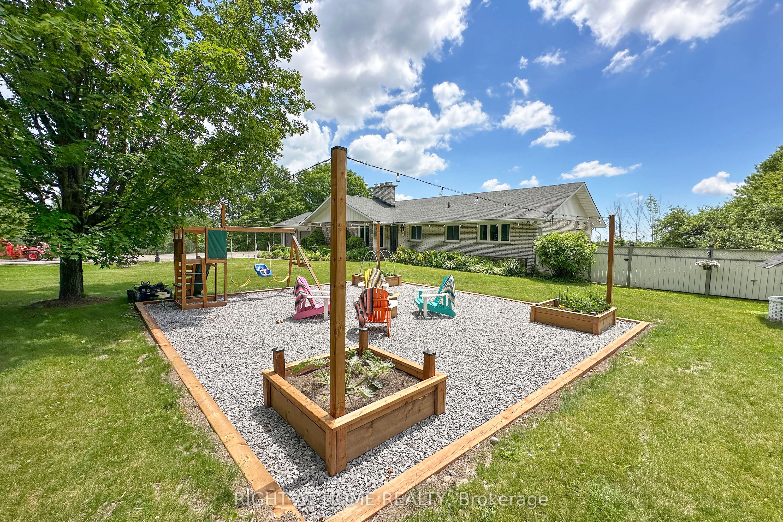 3710 Skelding Road Property Photo 4