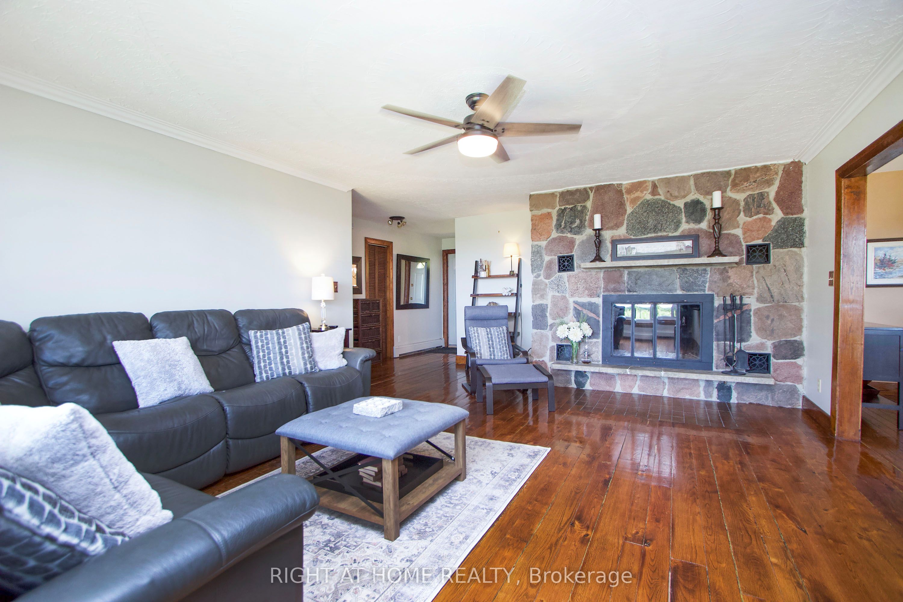 3710 Skelding Road Property Photo 9