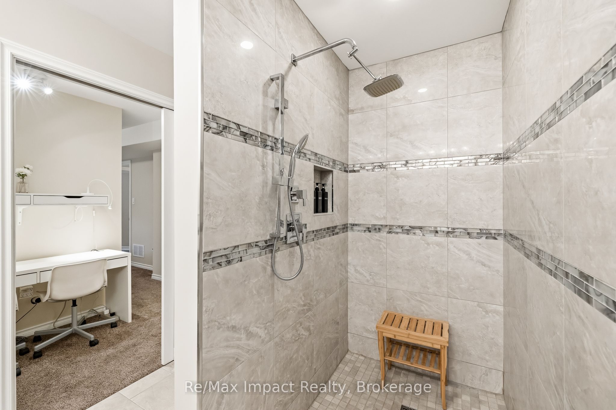 293 Blue Heron Drive Property Photo 33