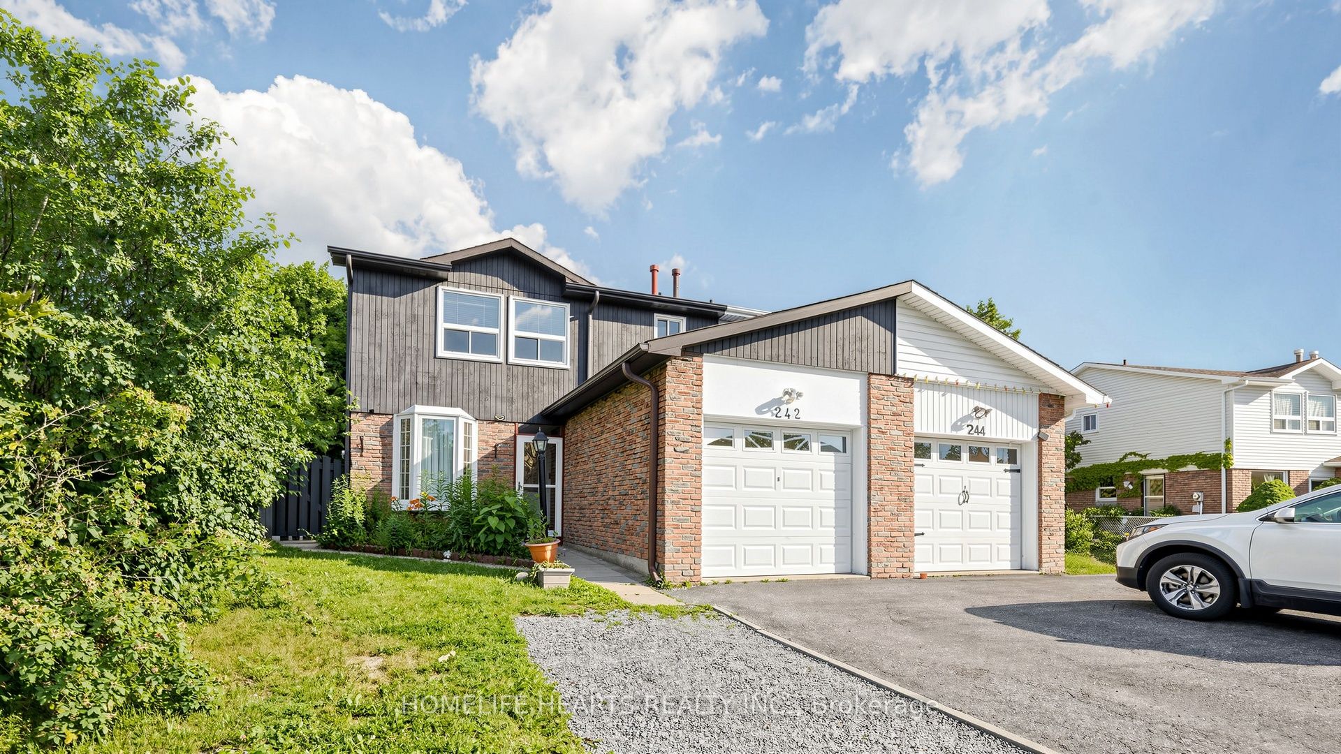 242 Braymore Boulevard Property Photo 4