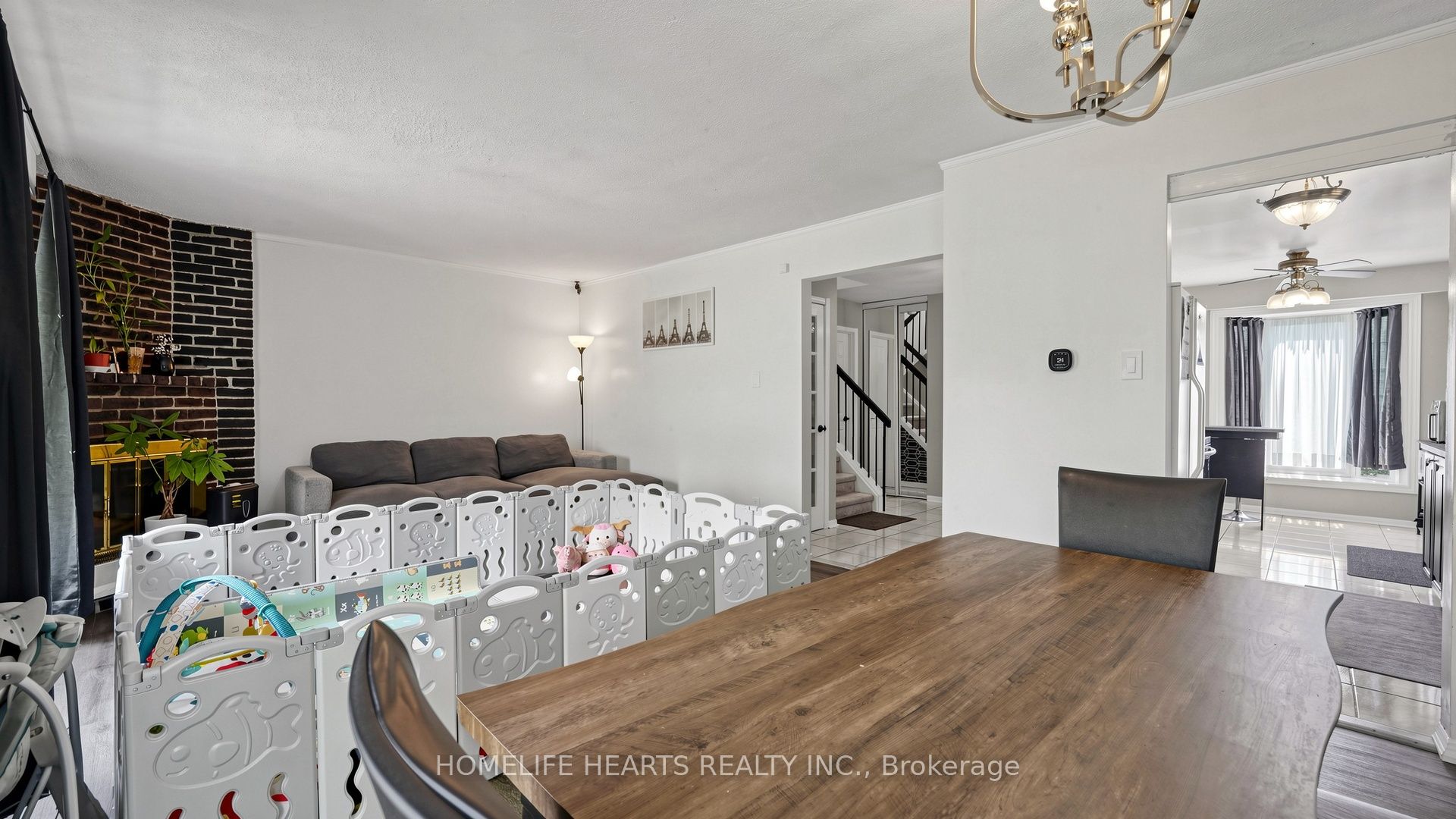 242 Braymore Boulevard Property Photo 17