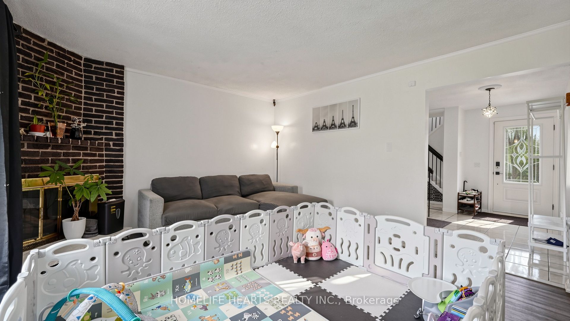 242 Braymore Boulevard Property Photo 18