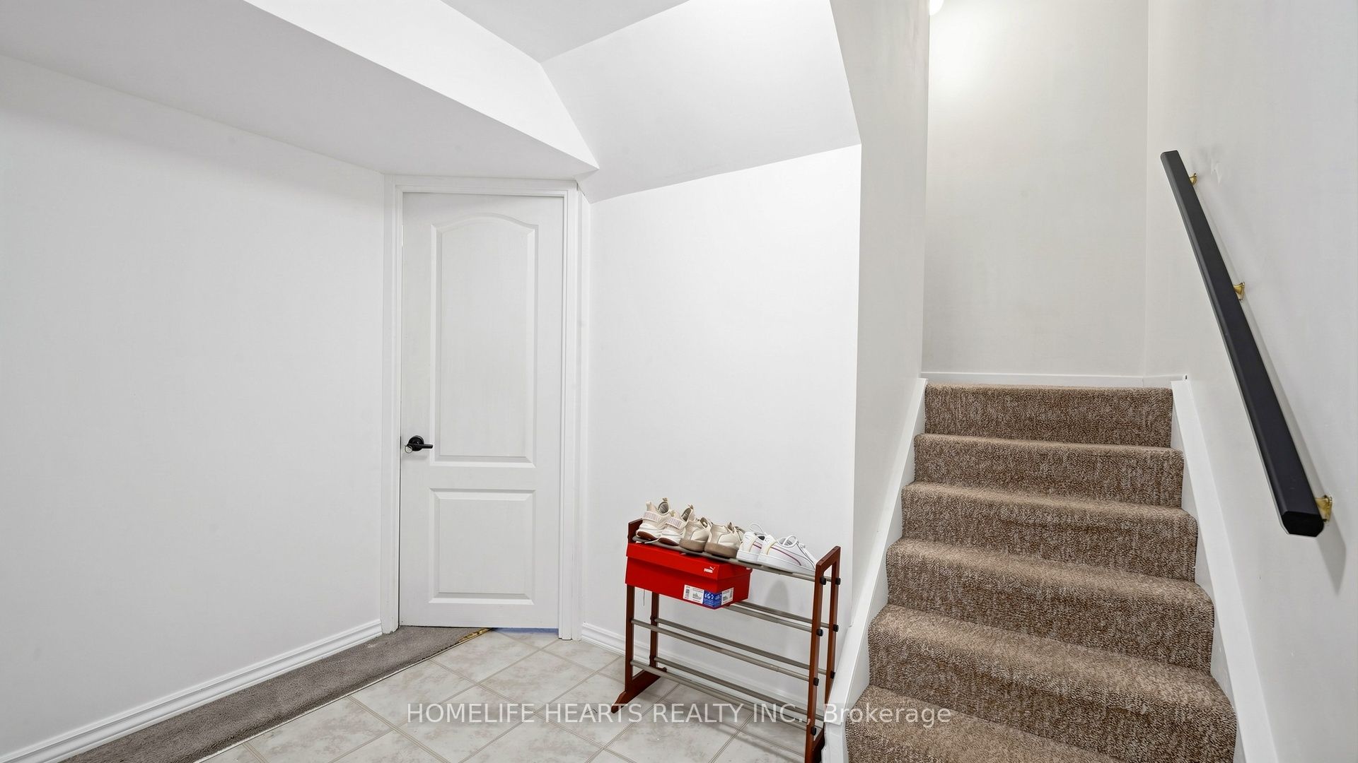 242 Braymore Boulevard Property Photo 25