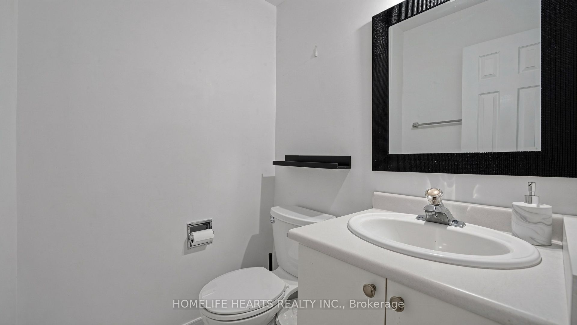 242 Braymore Boulevard Property Photo 42