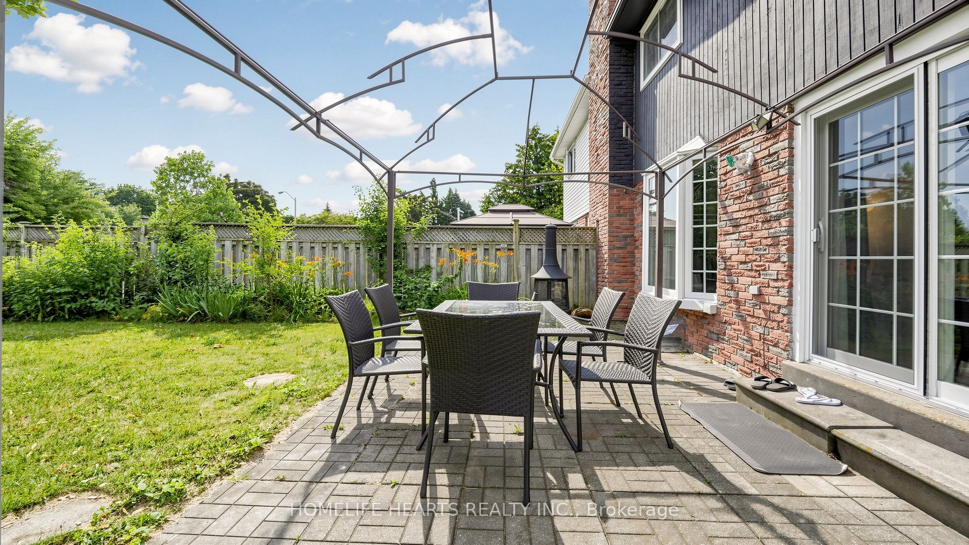 242 Braymore Boulevard Property Photo 45