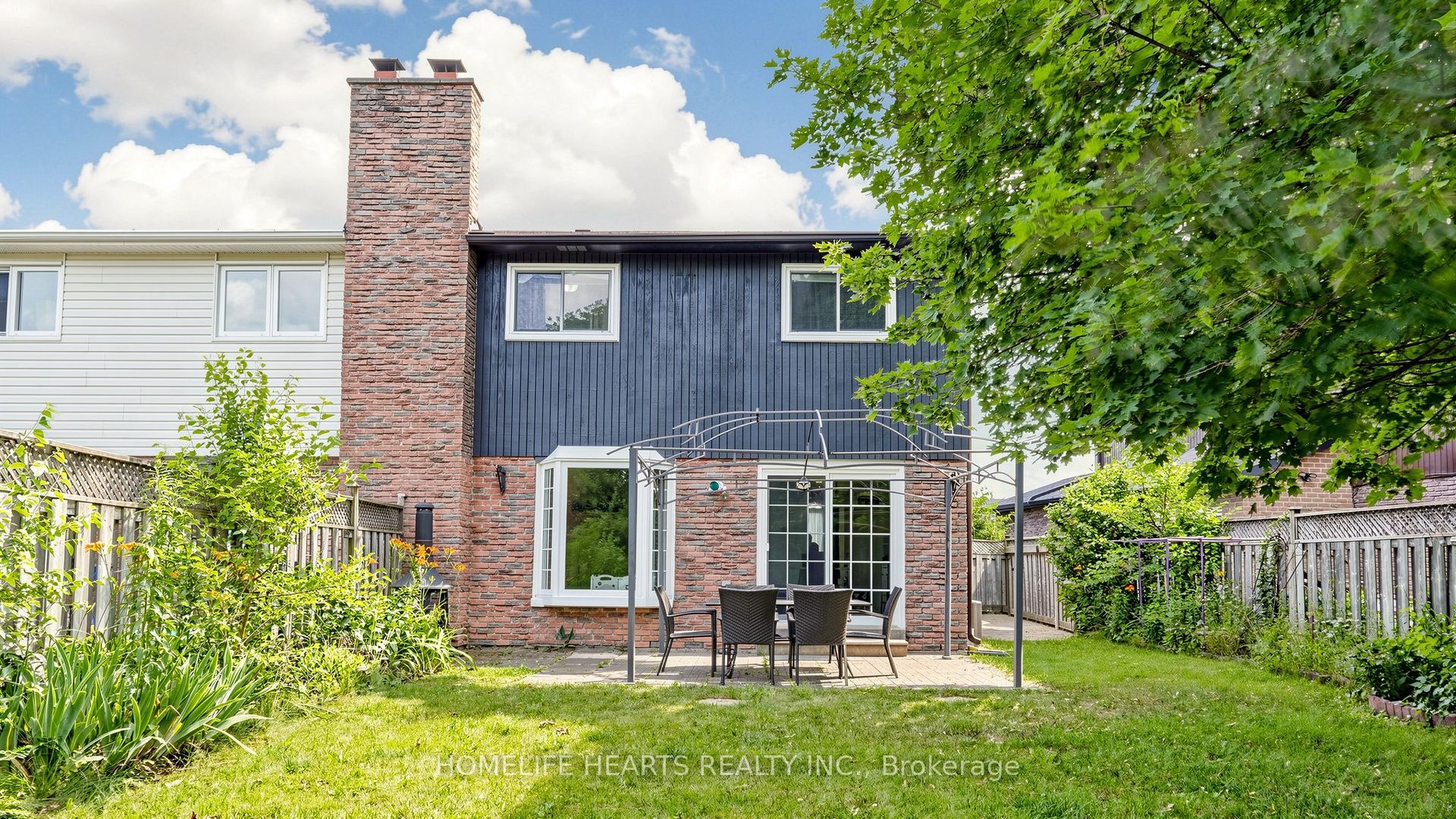 242 Braymore Boulevard Property Photo 47