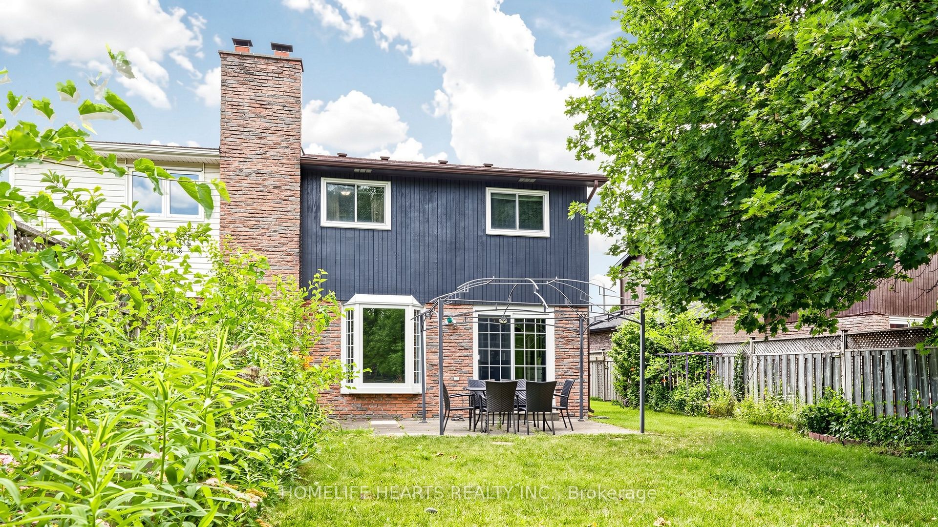 242 Braymore Boulevard Property Photo 48