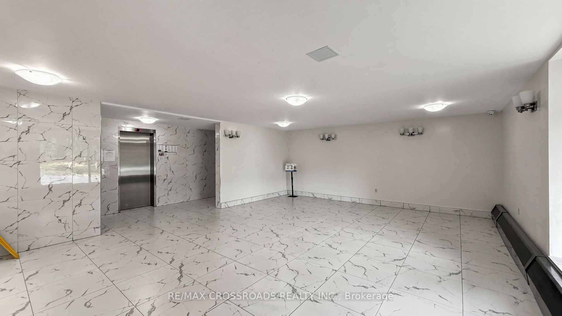 100 Dundalk Drive 817 Property Photo 14