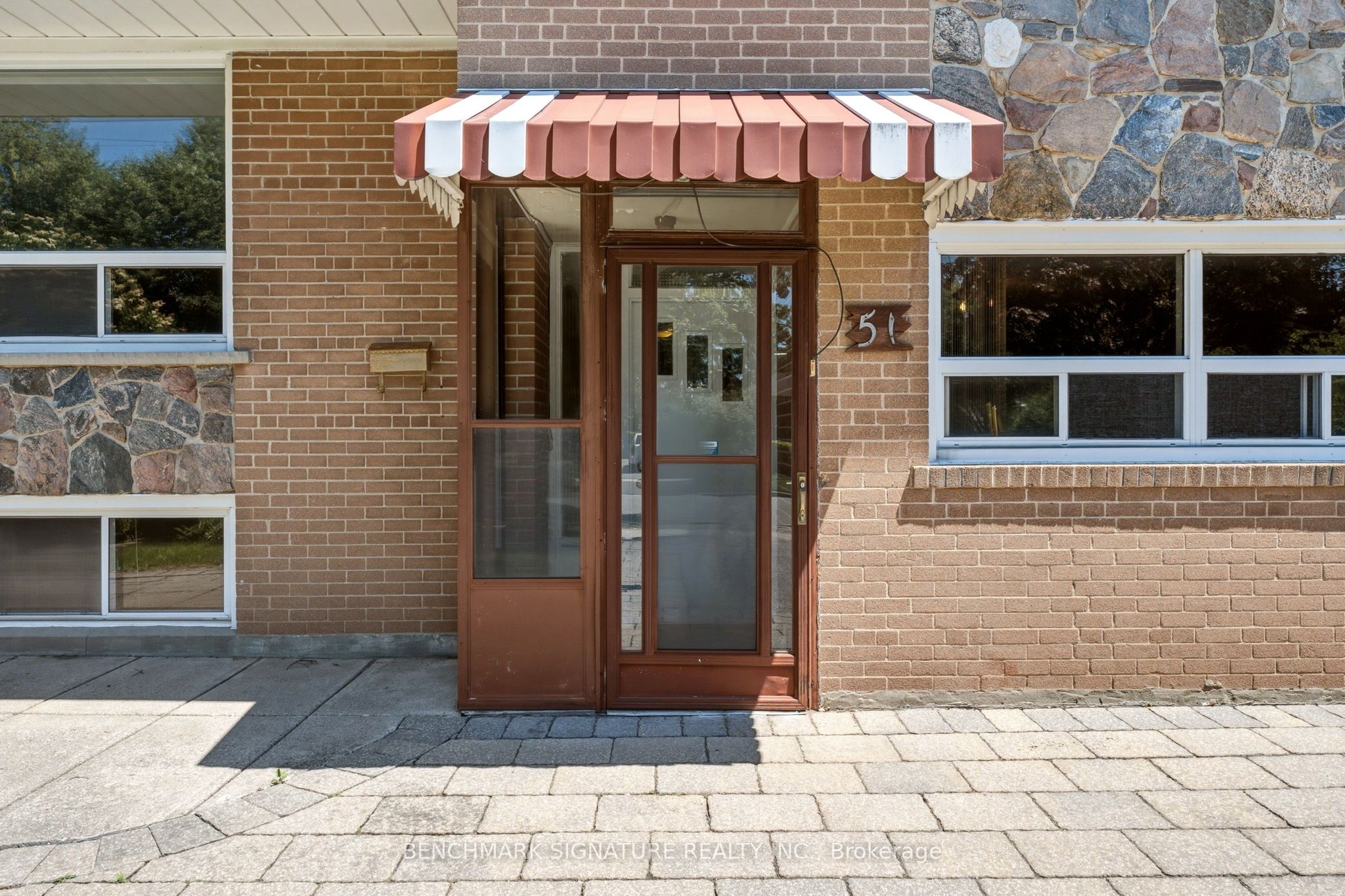 51 Baybrook Crescent Property Photo 4