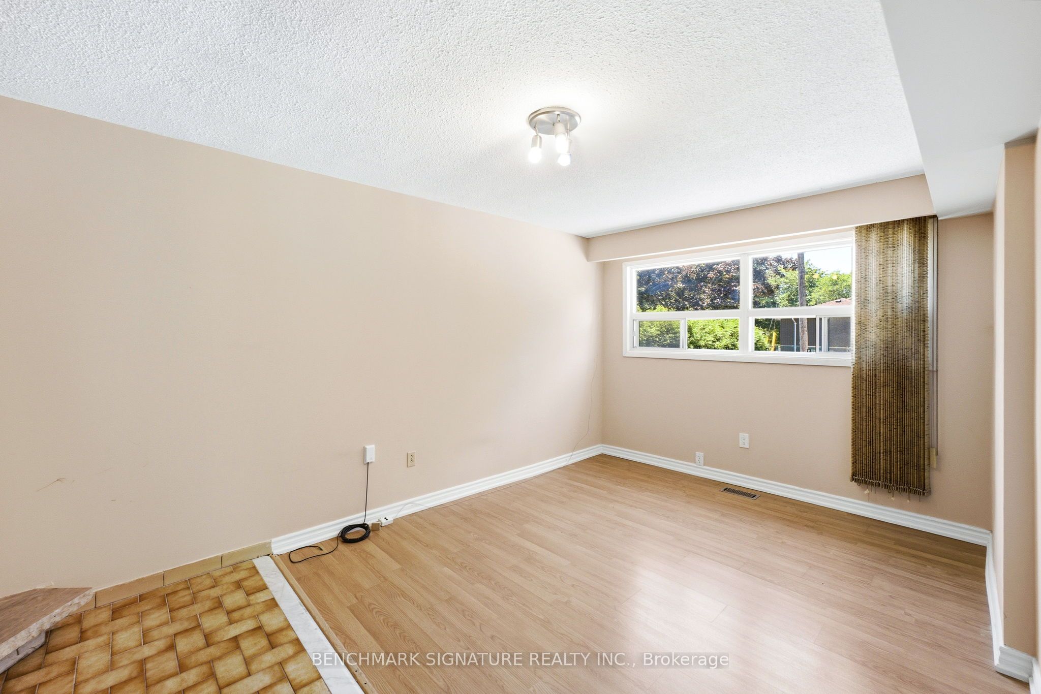 51 Baybrook Crescent Property Photo 6