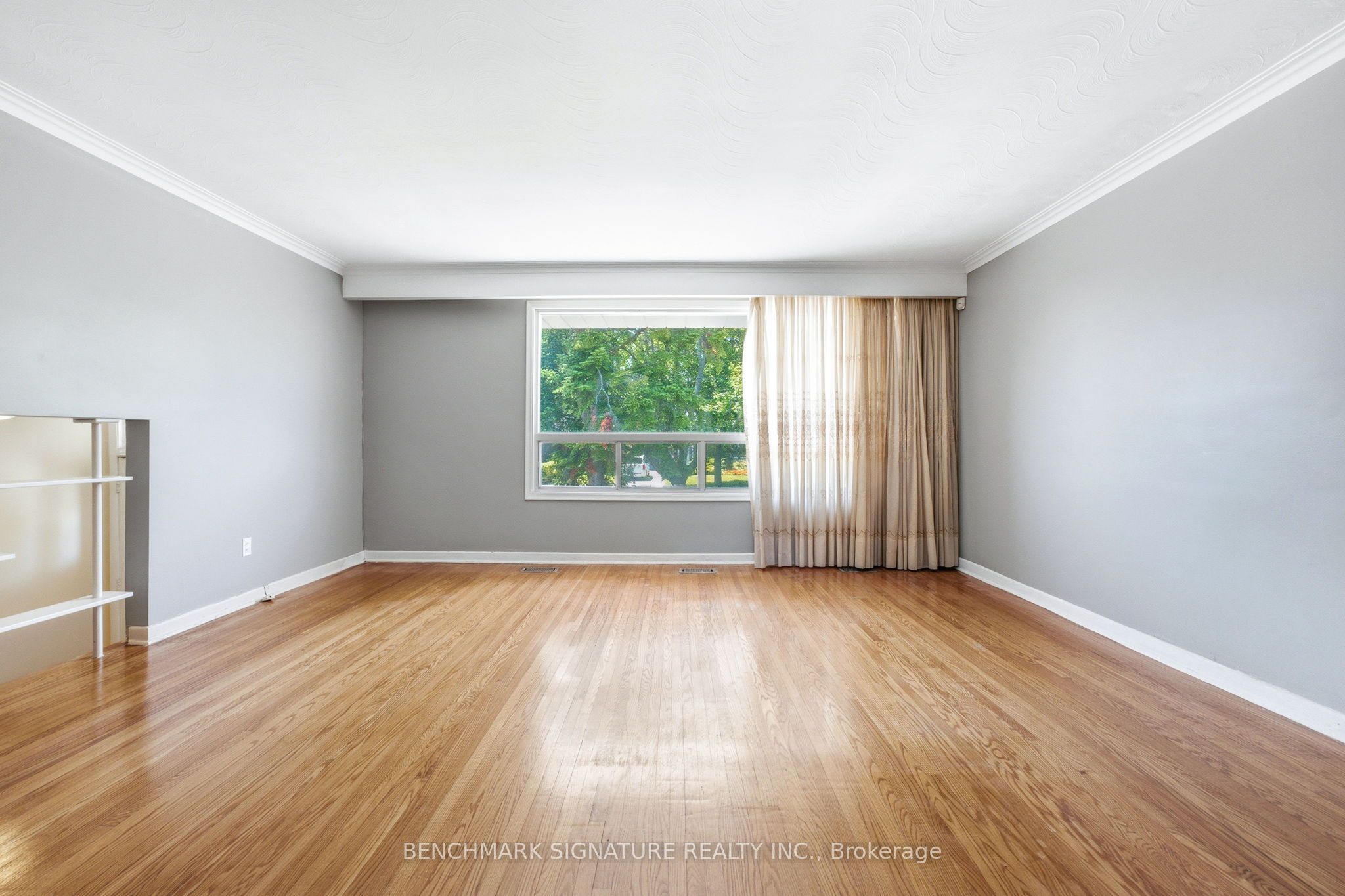 51 Baybrook Crescent Property Photo 13