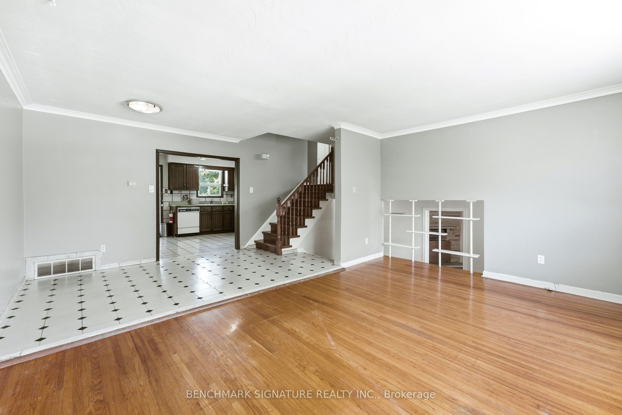 51 Baybrook Crescent Property Photo 14