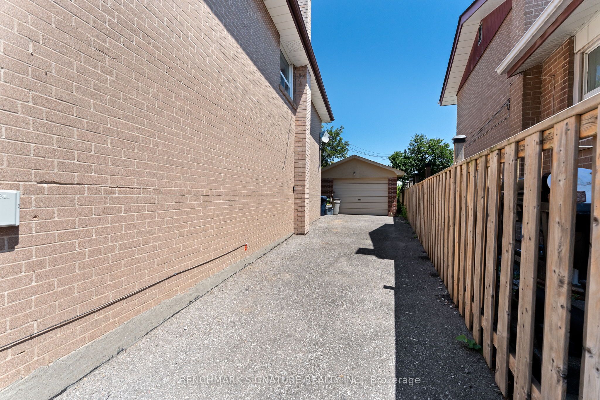 51 Baybrook Crescent Property Photo 33