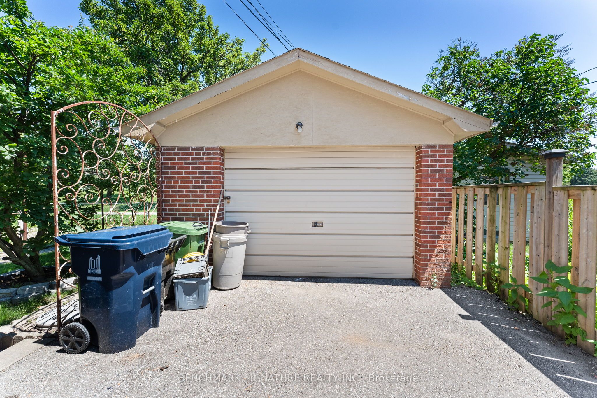 51 Baybrook Crescent Property Photo 34
