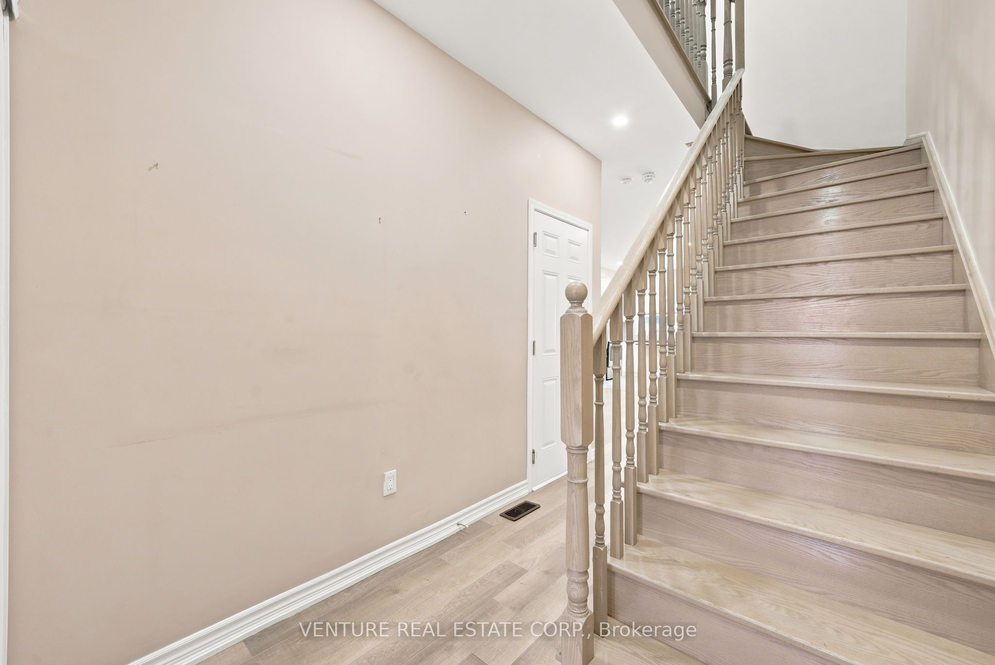 20 Prospect Way Property Photo 15