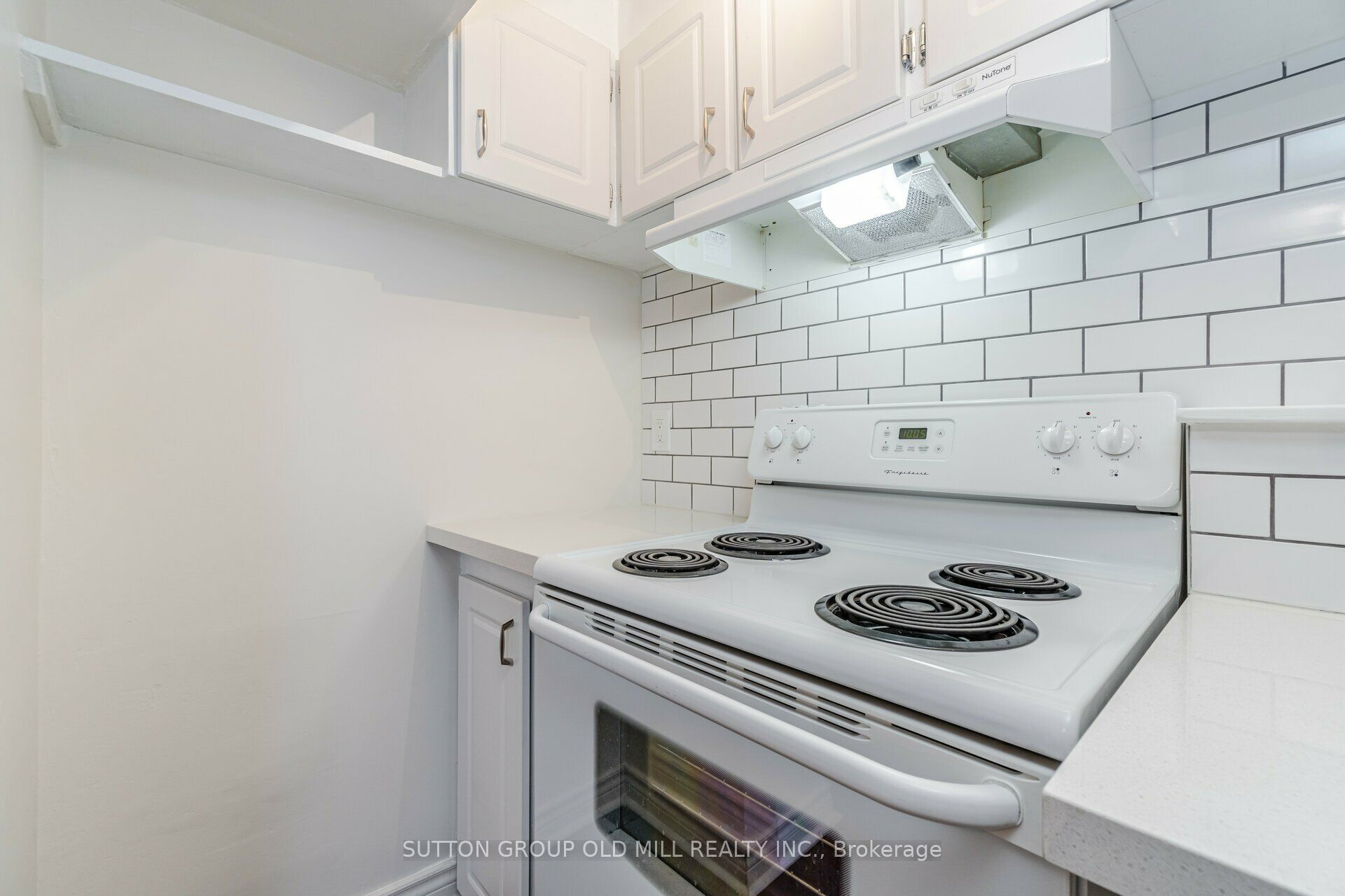 5 Applefield Drive Lower Property Photo 17