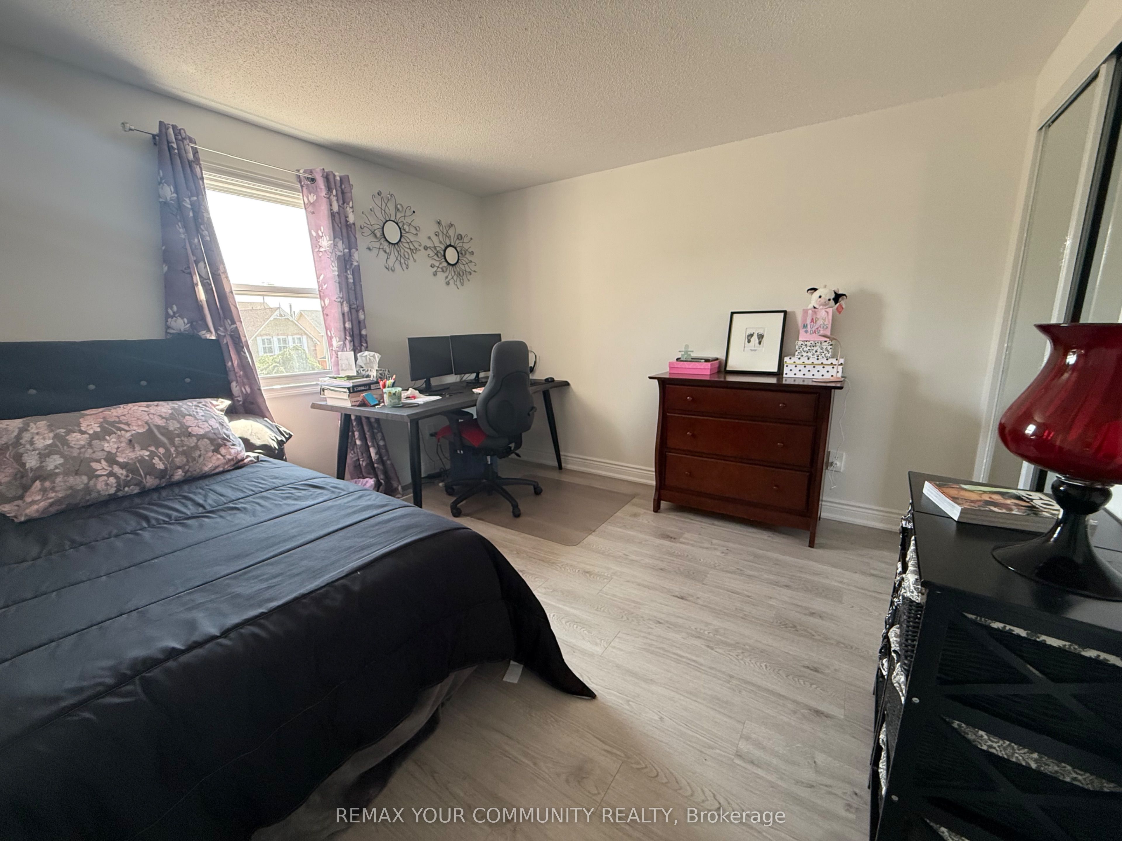 30 Chapman Drive Property Photo 9