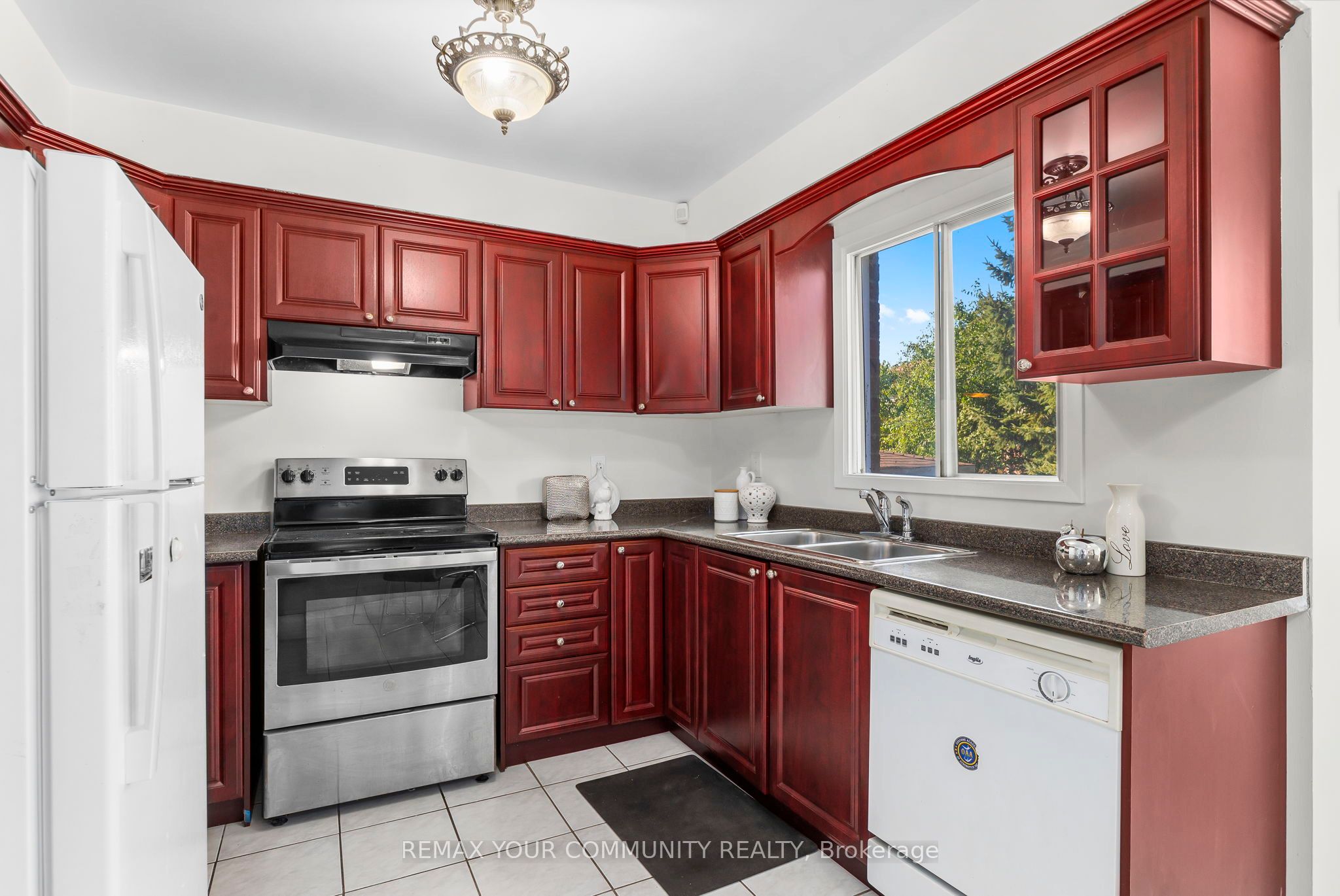 30 Chapman Drive Property Photo 27