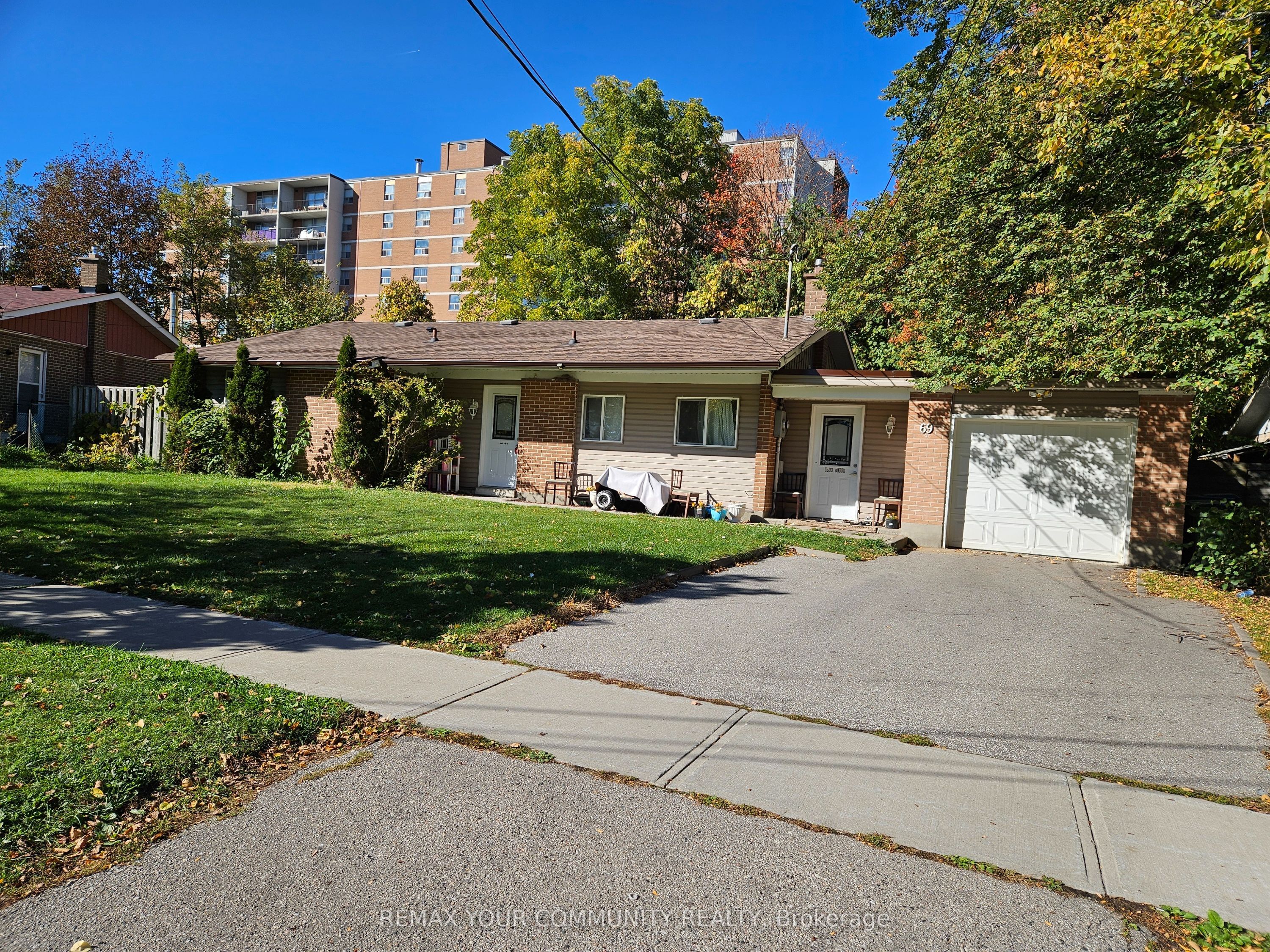 69 Samson Crescent Property Photo 1