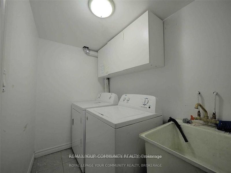 69 Samson Crescent Property Photo 4