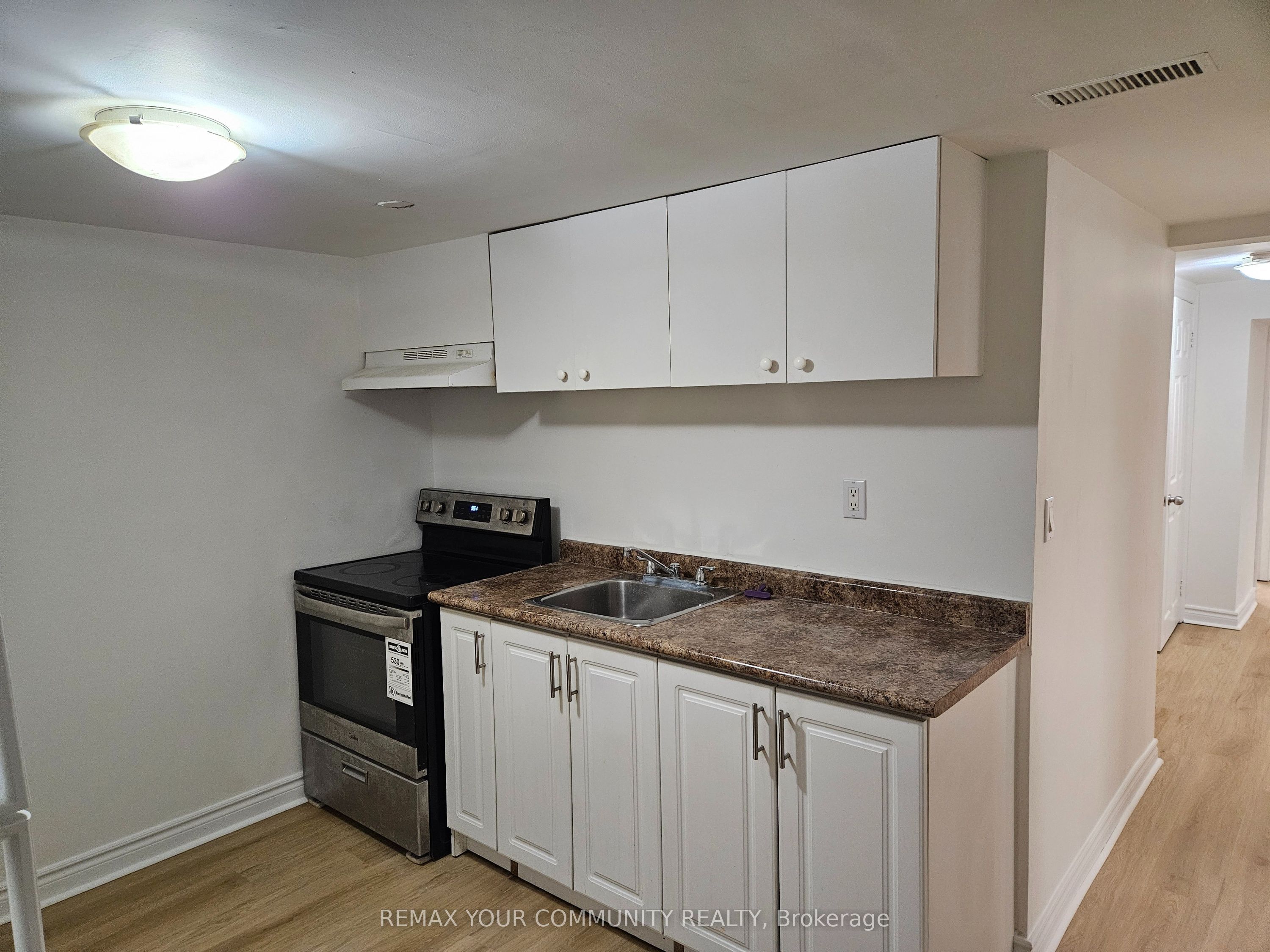 69 Samson Crescent Property Photo 16